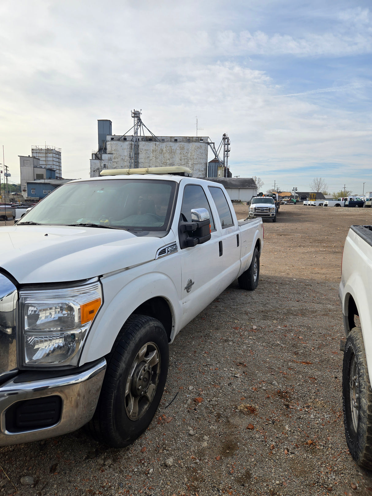 2011 Ford F-250 Crew Cab Long Bed Super Duty 6.7L Power Stroke - FULL PART OUT
