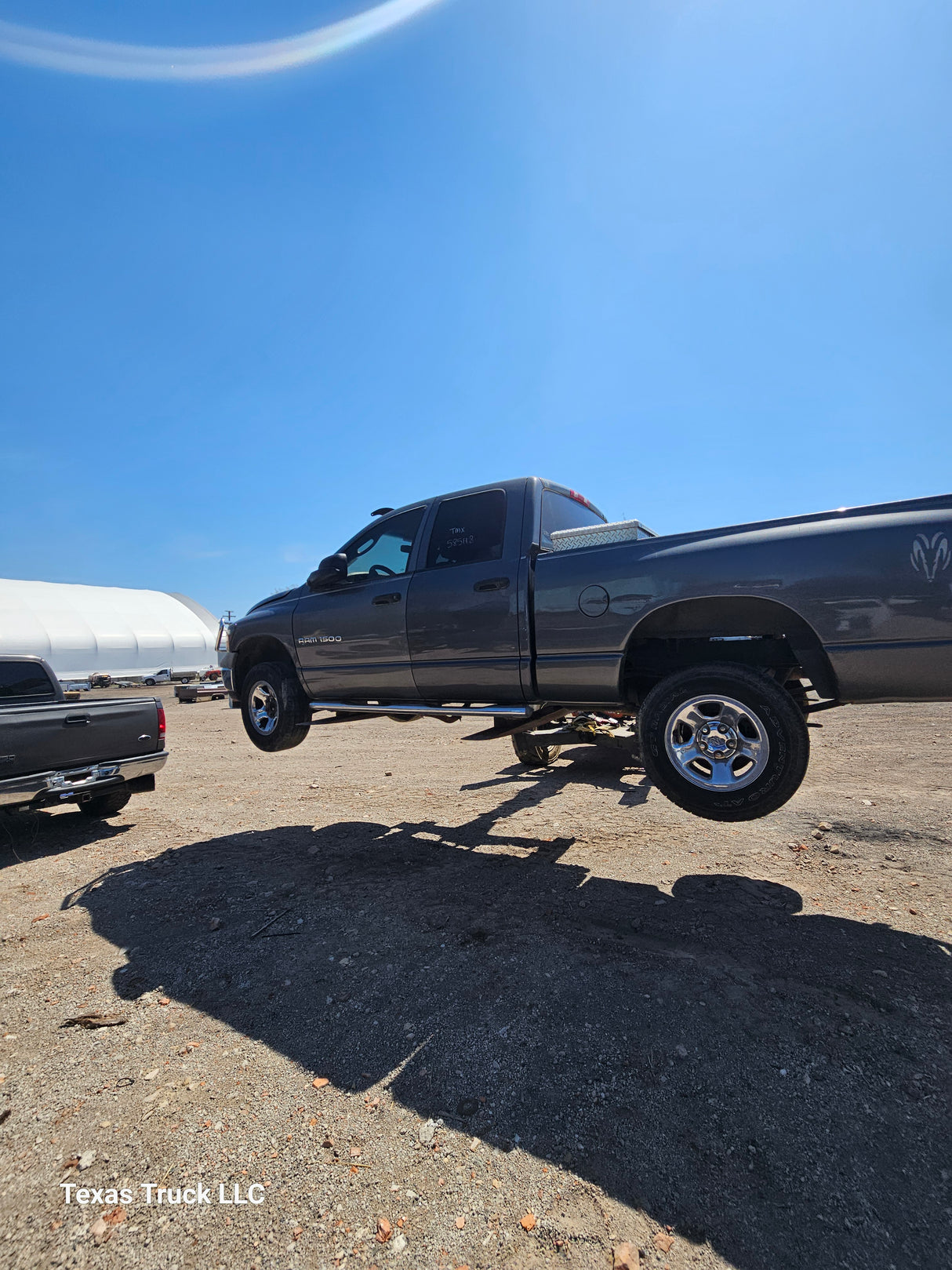 2004 Dodge Ram 1500 Crew Cab - FULL PART OUT