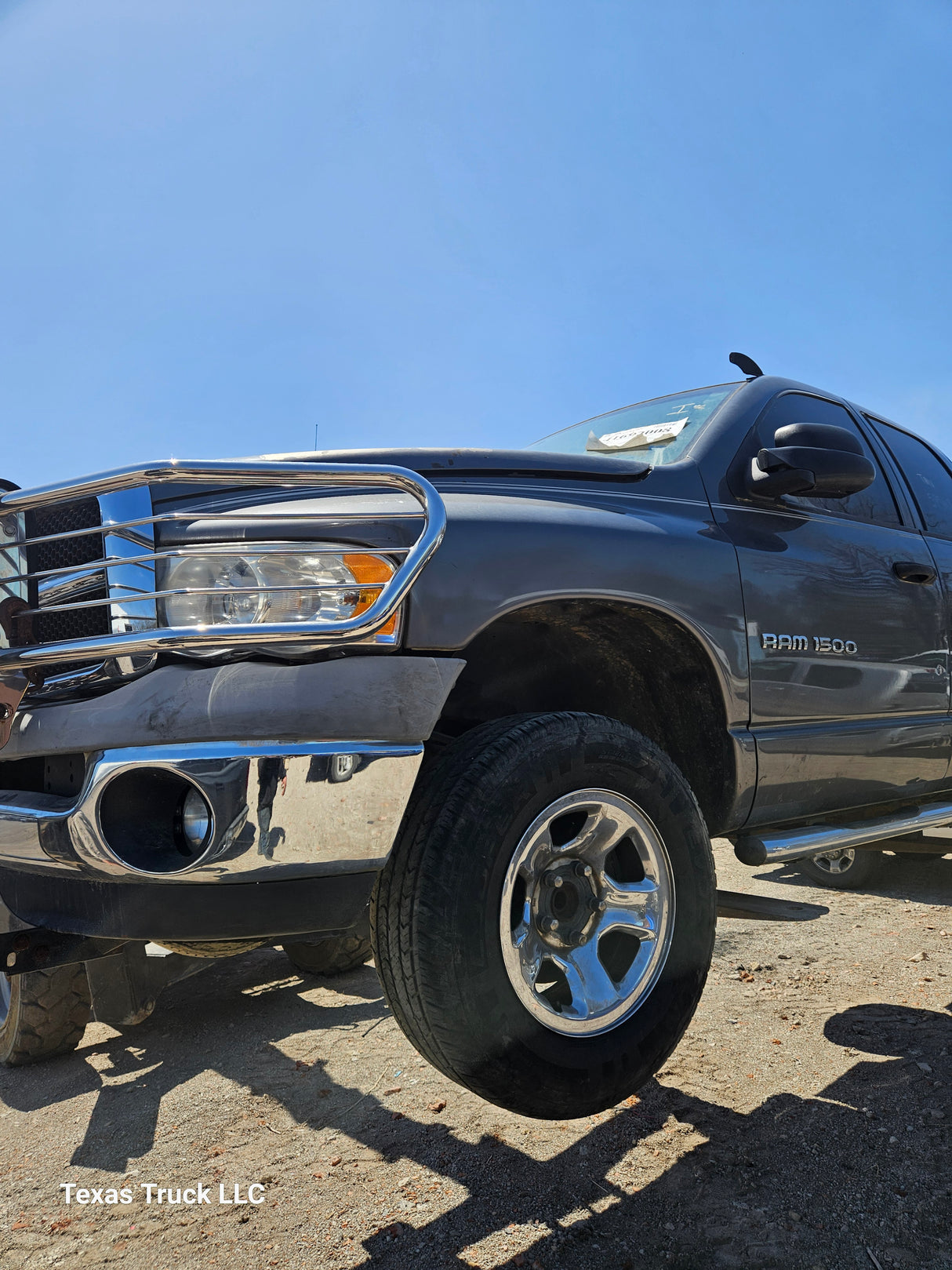 2004 Dodge Ram 1500 Crew Cab - FULL PART OUT