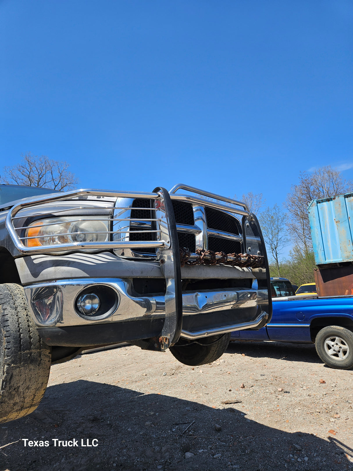 2004 Dodge Ram 1500 Crew Cab - FULL PART OUT
