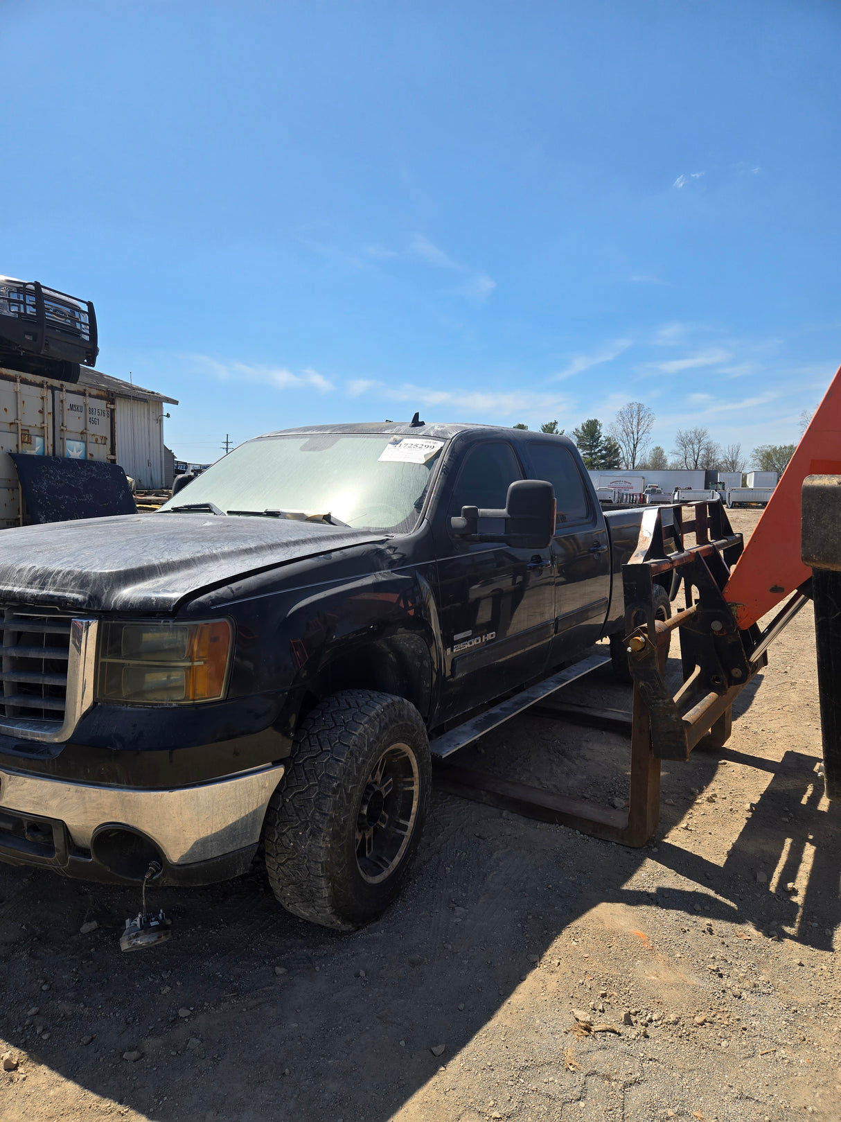 2007 GMC Sierra 2500 HD - FULL PART OUT