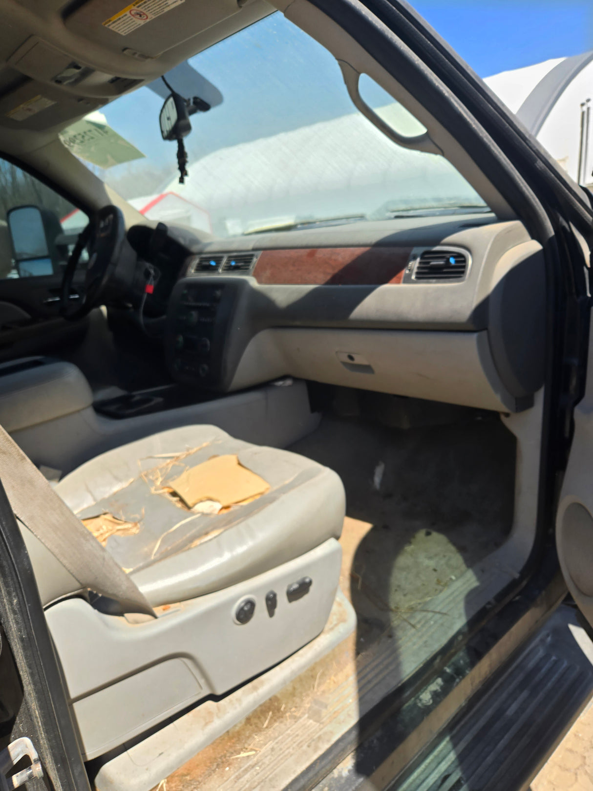 2007 GMC Sierra 2500 HD - FULL PART OUT