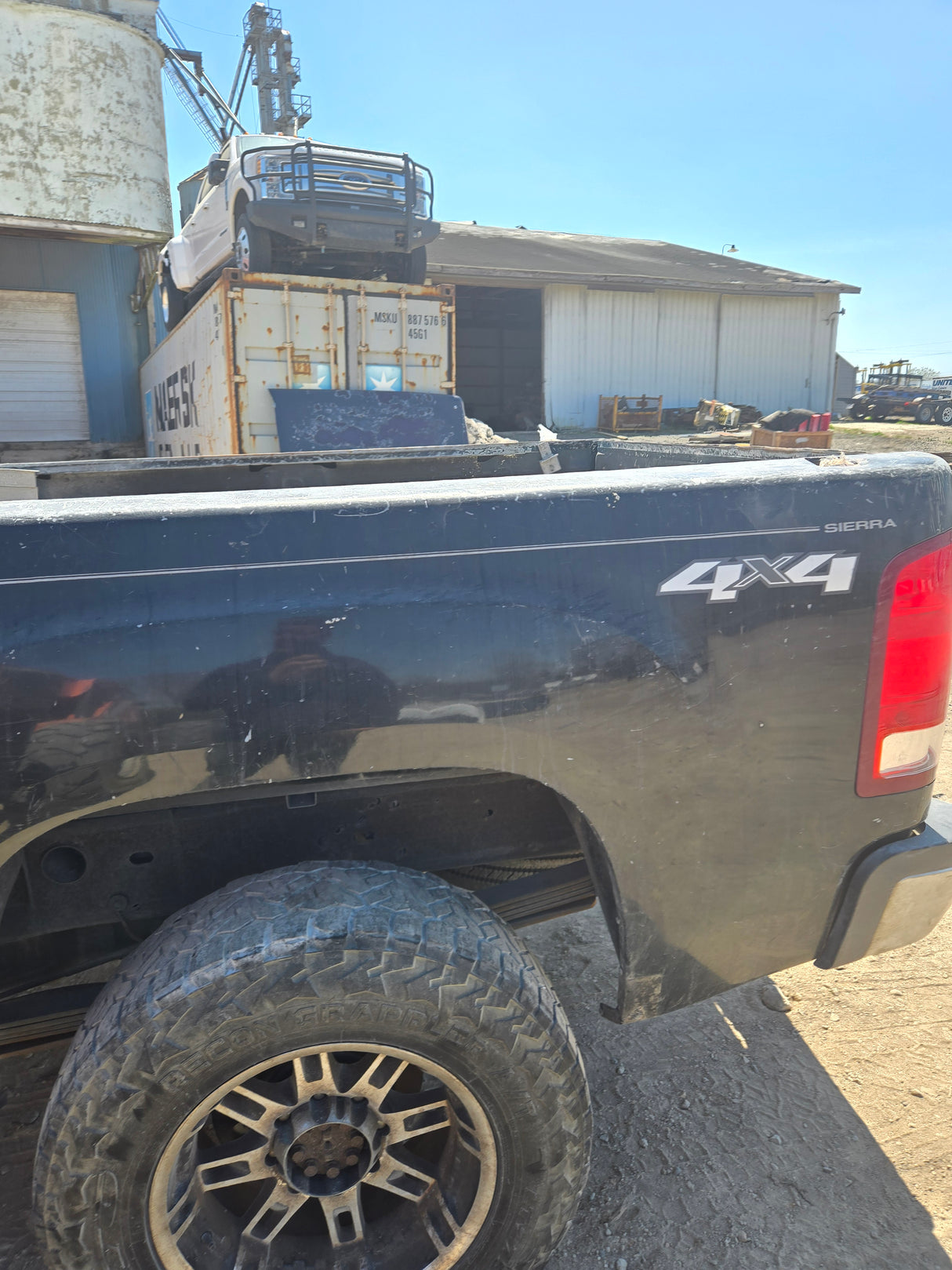 2007 GMC Sierra 2500 HD - FULL PART OUT