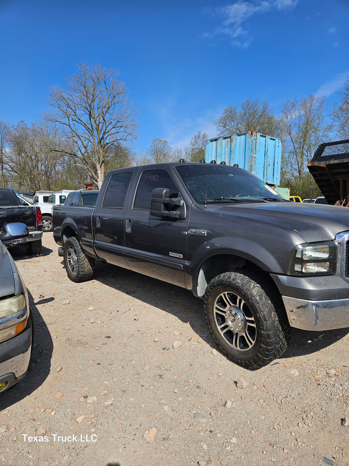 2006 Ford F-250 Super Duty 6.0L Power Stroke - FULL PART OUT