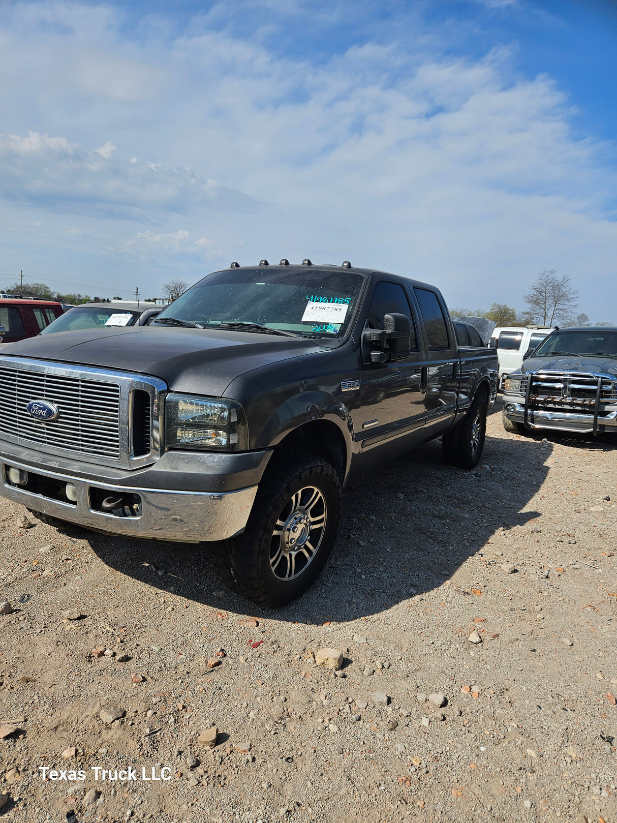 2006 Ford F-250 Super Duty 6.0L Power Stroke - FULL PART OUT