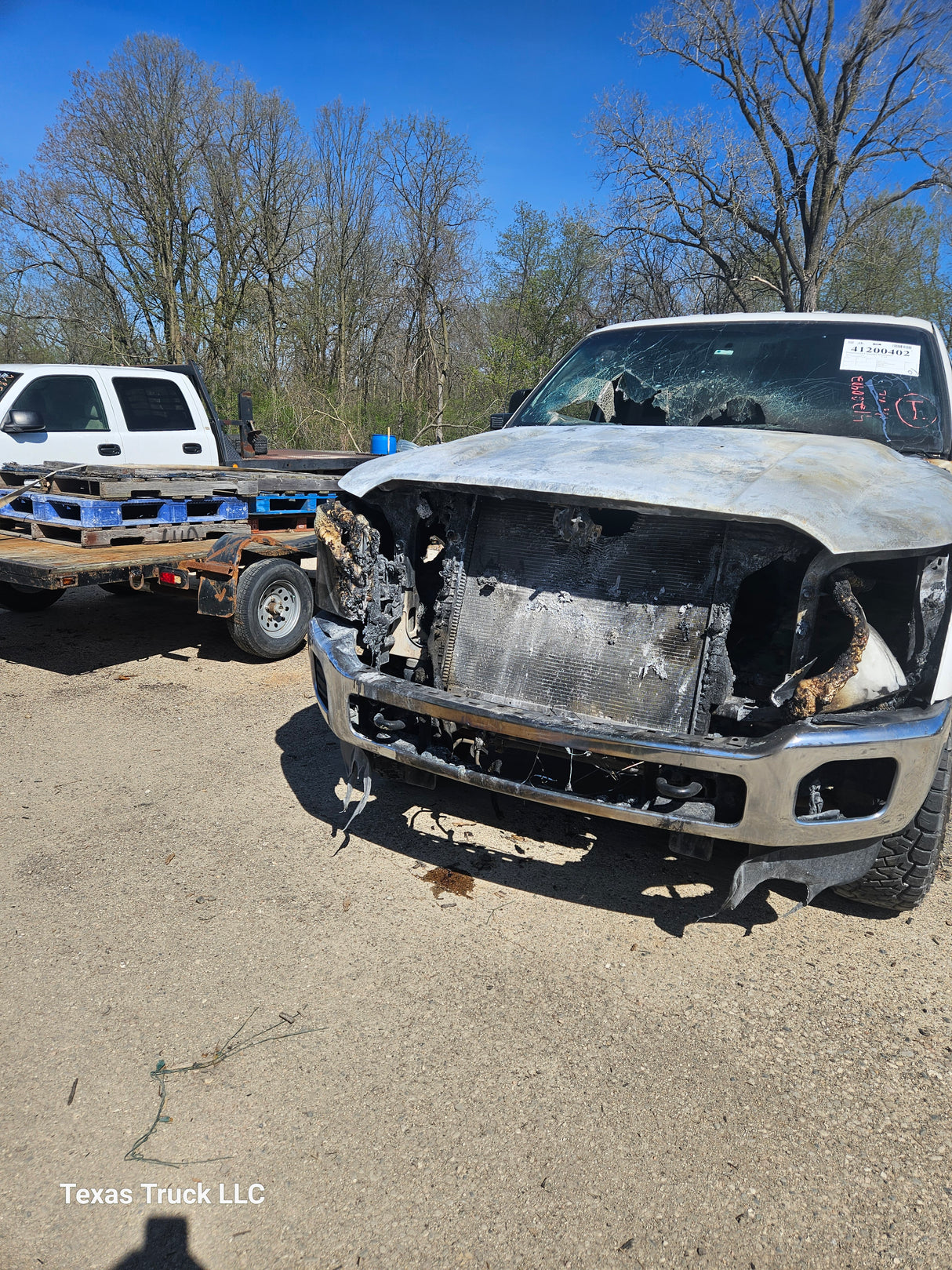 2013 Ford F-350 Super Duty 6.2L Gas 4x4 - FULL PART OUT