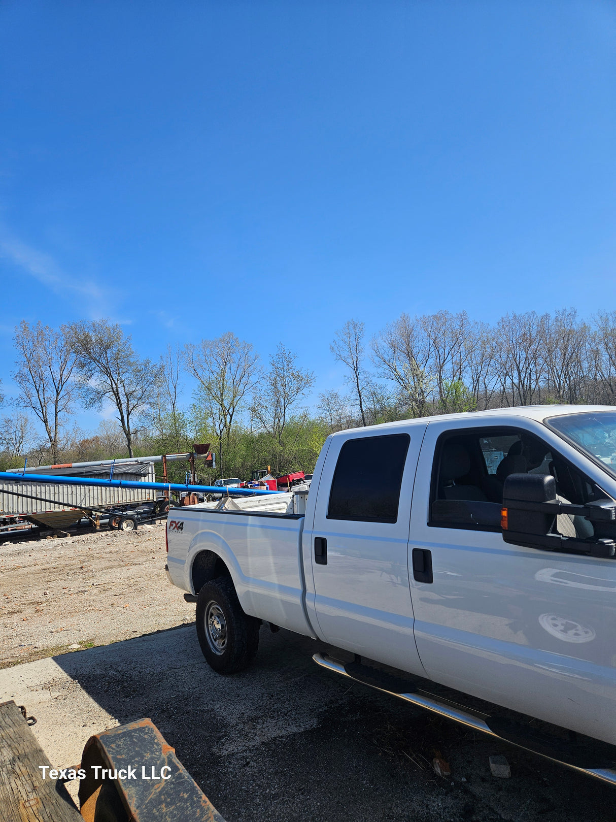 2013 Ford F-350 Super Duty 6.2L Gas 4x4 - FULL PART OUT