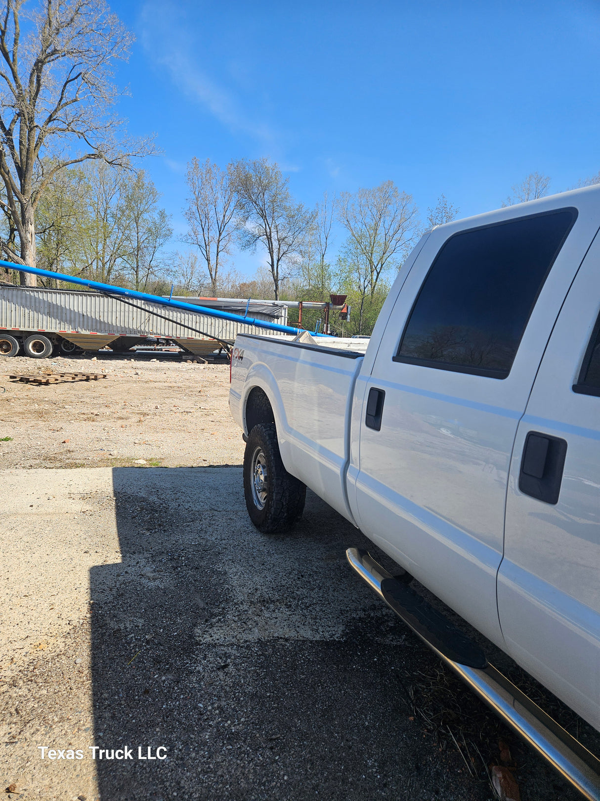 2013 Ford F-350 Super Duty 6.2L Gas 4x4 - FULL PART OUT