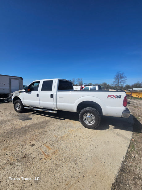 2013 Ford F-350 Super Duty 6.2L Gas 4x4 - FULL PART OUT