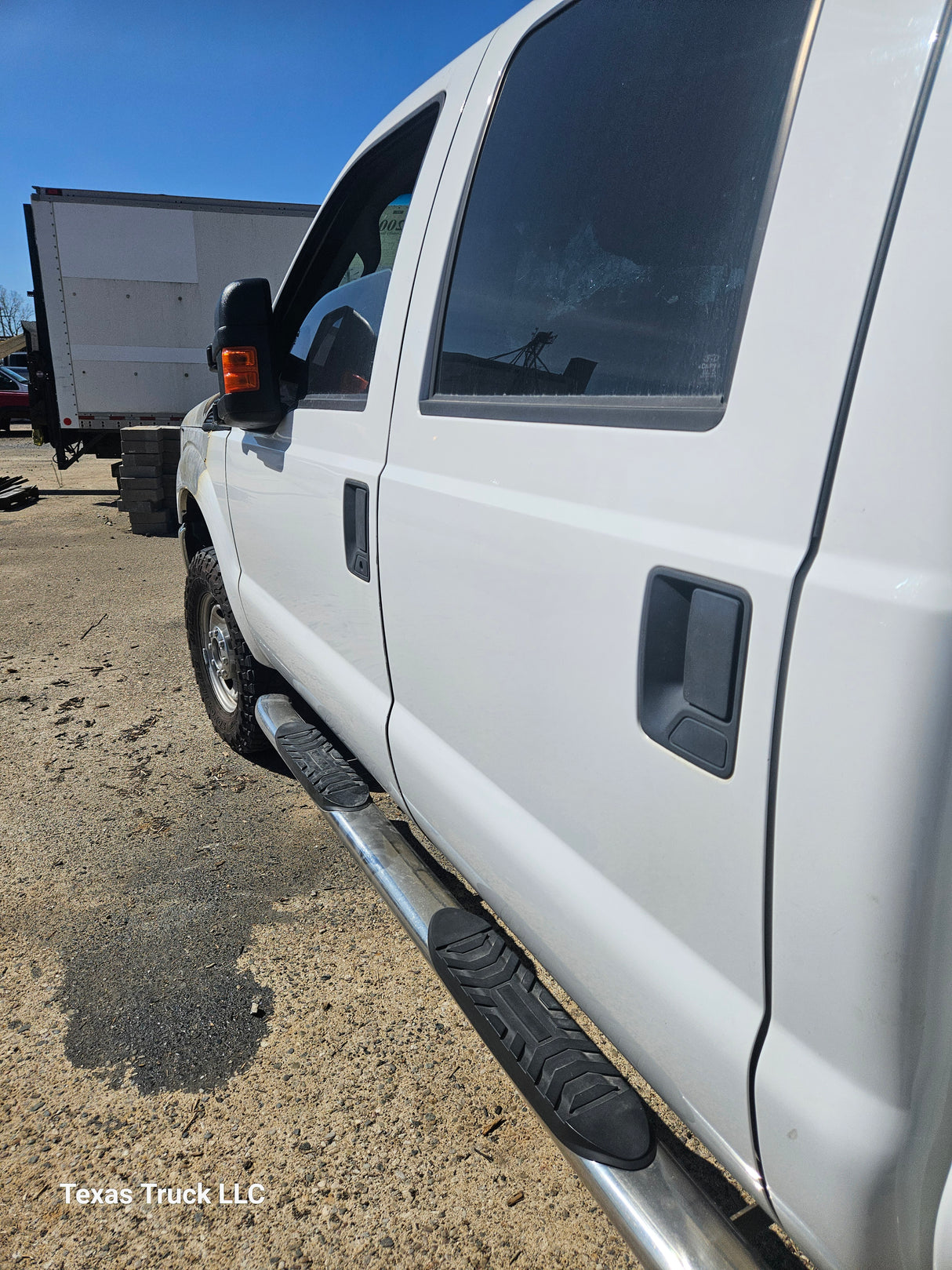 2013 Ford F-350 Super Duty 6.2L Gas 4x4 - FULL PART OUT