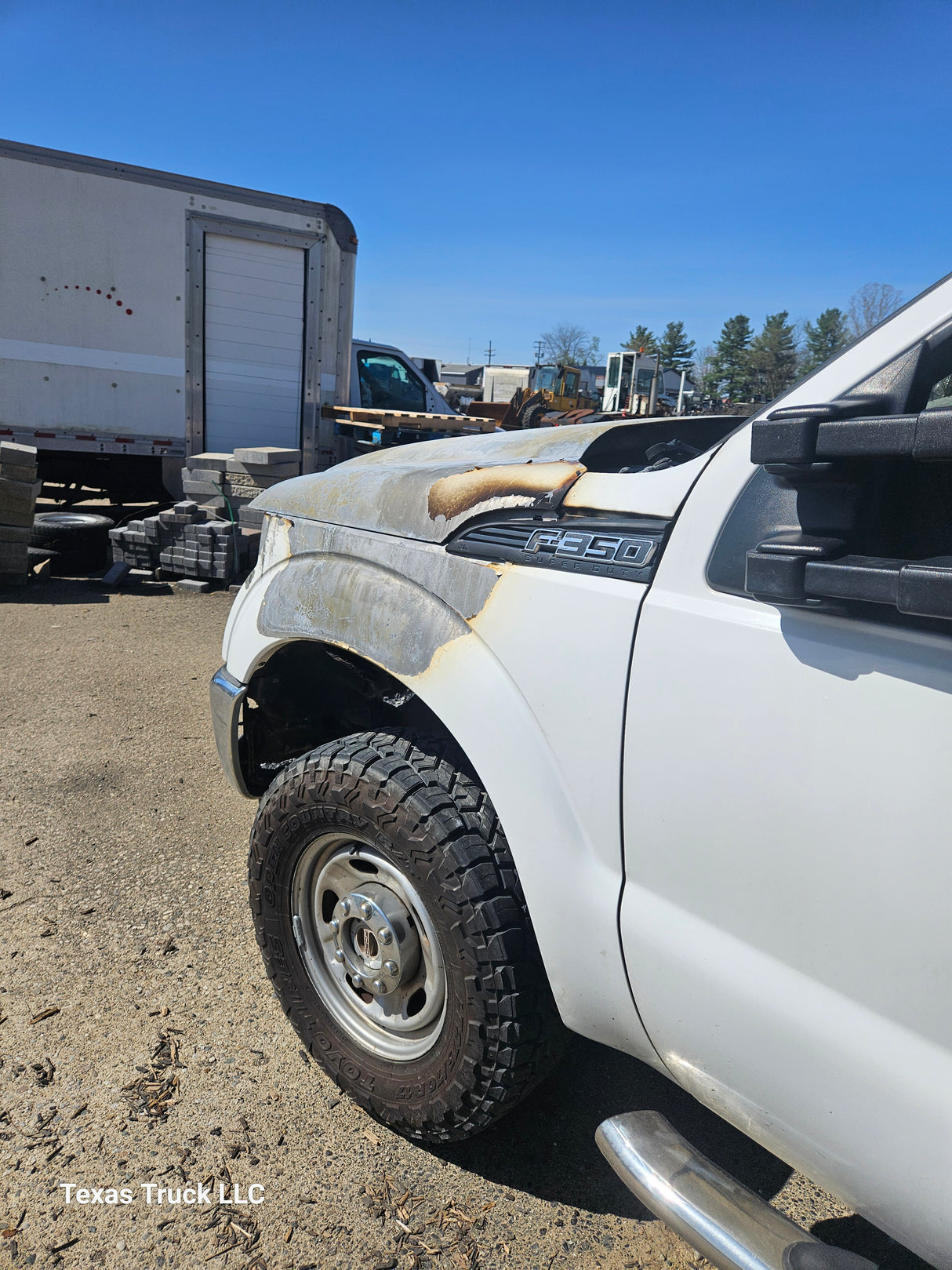 2013 Ford F-350 Super Duty 6.2L Gas 4x4 - FULL PART OUT