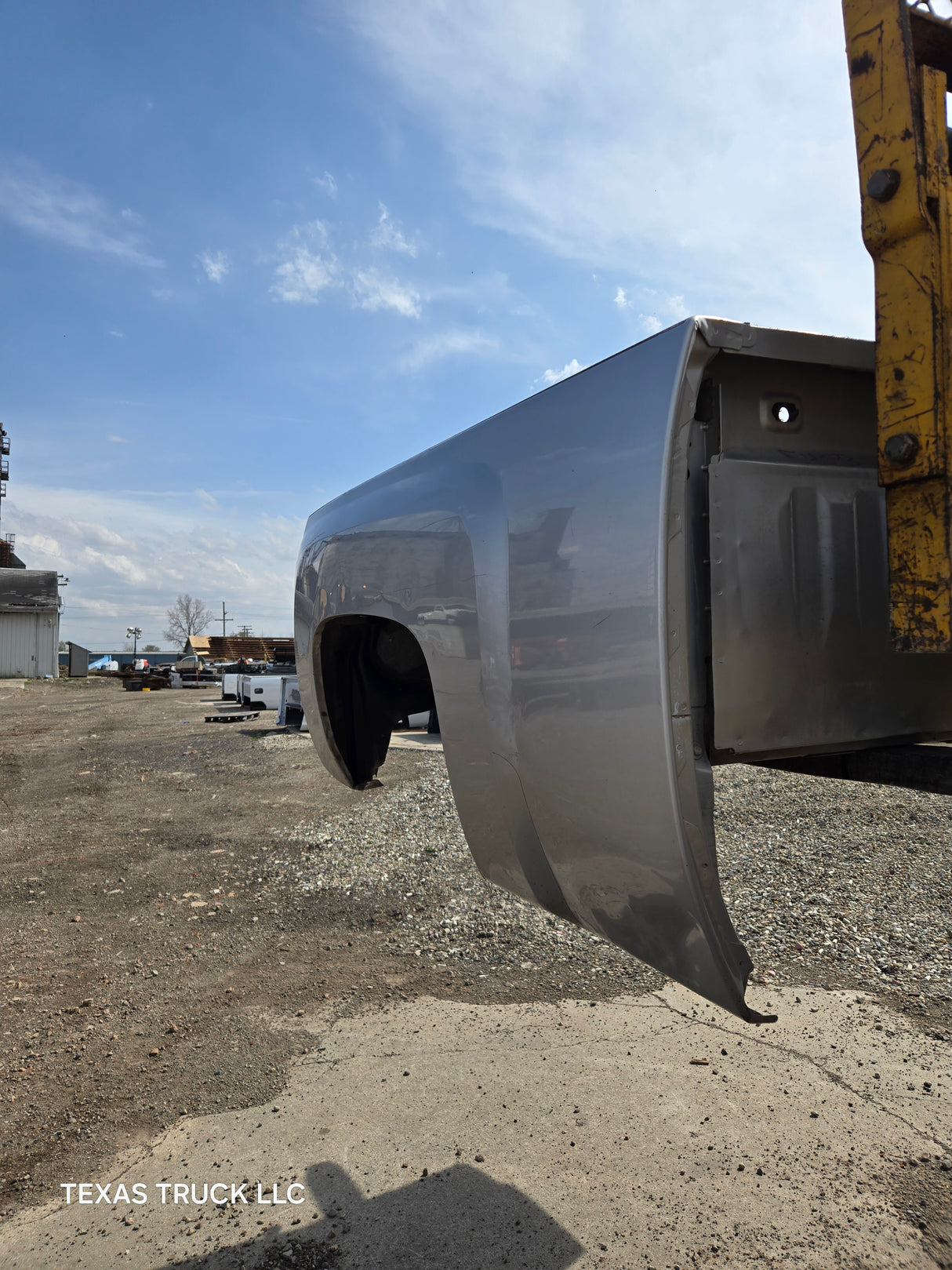 2007-2013 Chevrolet Silverado 1500 2500 3500 HD 6' 6" Short Truck Bed