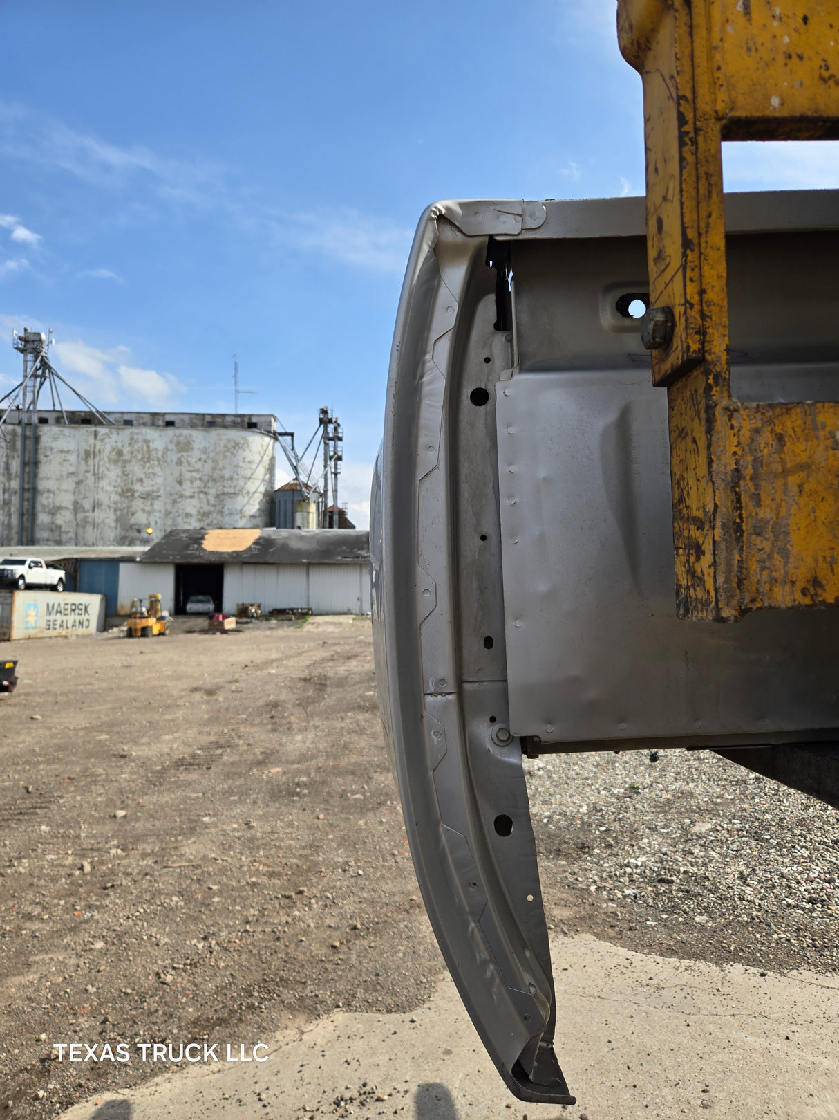 2007-2013 Chevrolet Silverado 1500 2500 3500 HD 6' 6" Short Truck Bed