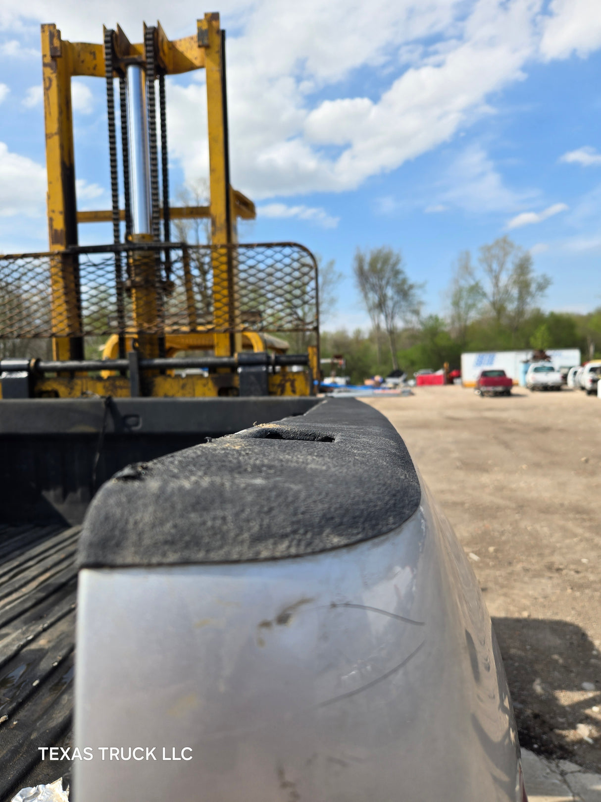 2007-2013 Chevrolet Silverado 1500 2500 3500 HD 6' 6" Short Truck Bed