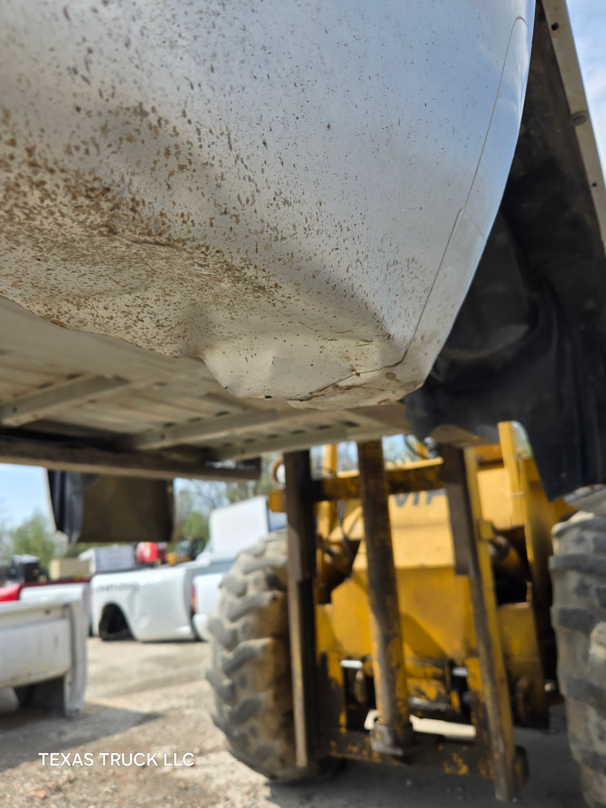 2007-2013 Chevrolet Silverado 1500 2500 3500 HD 6' 6" Short Truck Bed