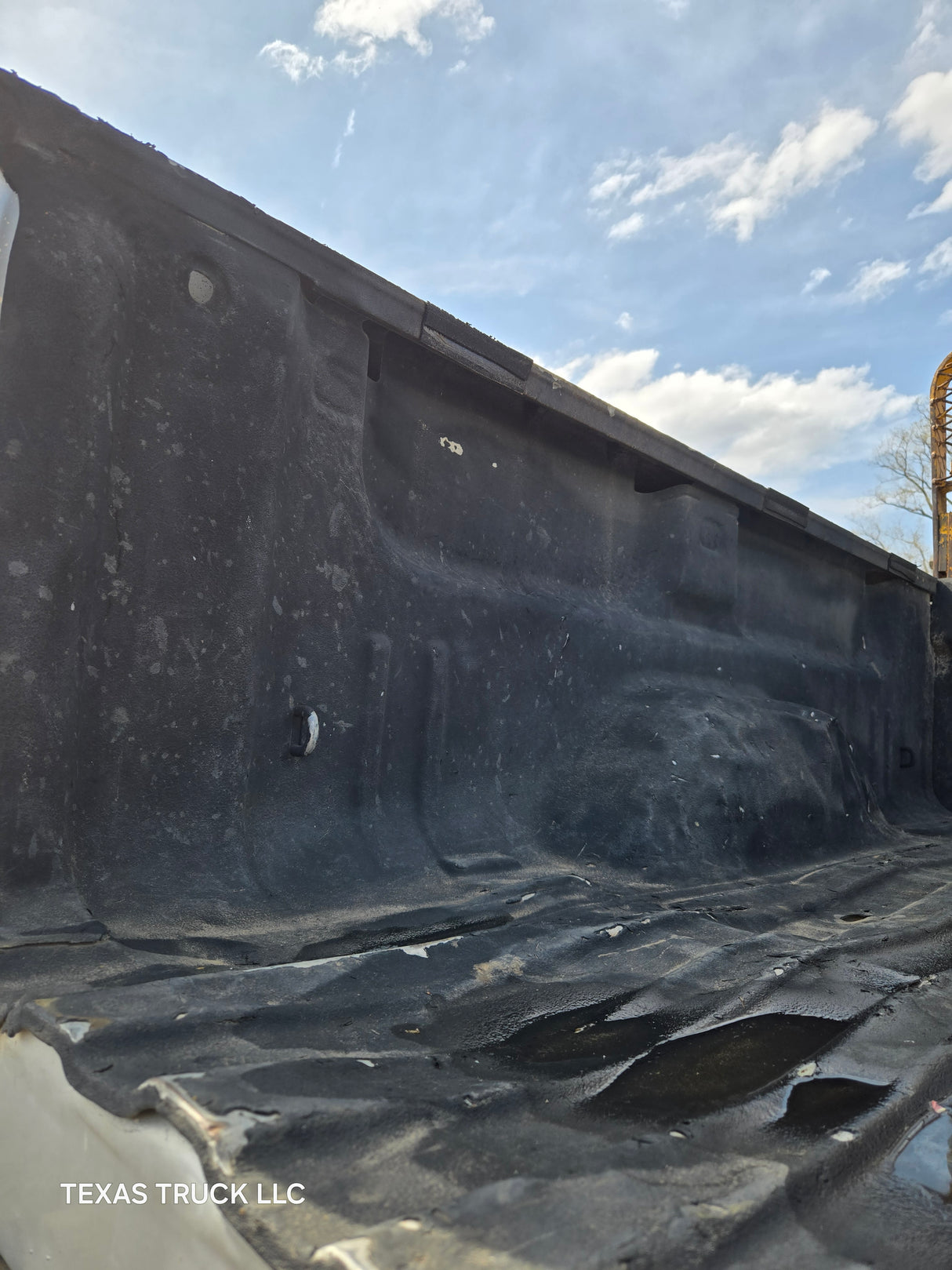 2007-2013 Chevrolet Silverado 1500 2500 3500 HD 6' 6" Short Truck Bed