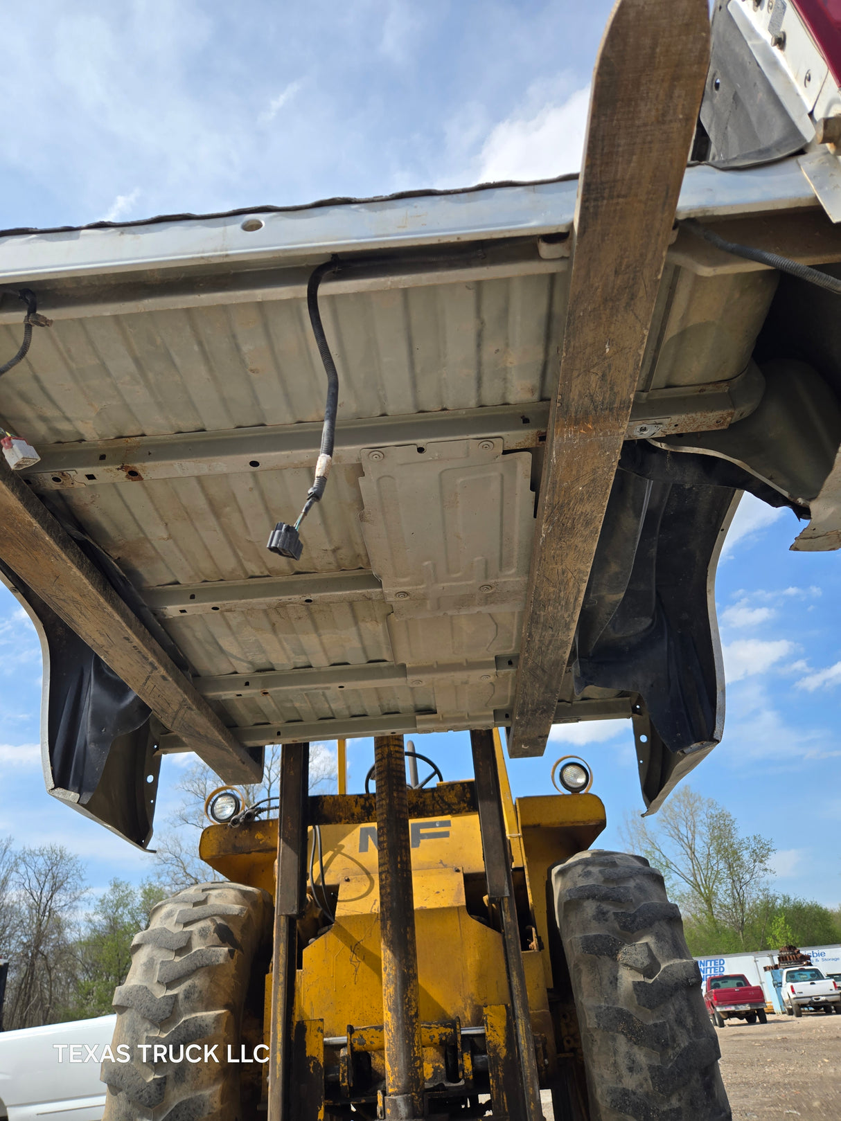 2007-2013 Chevrolet Silverado 1500 2500 3500 HD 6' 6" Short Truck Bed