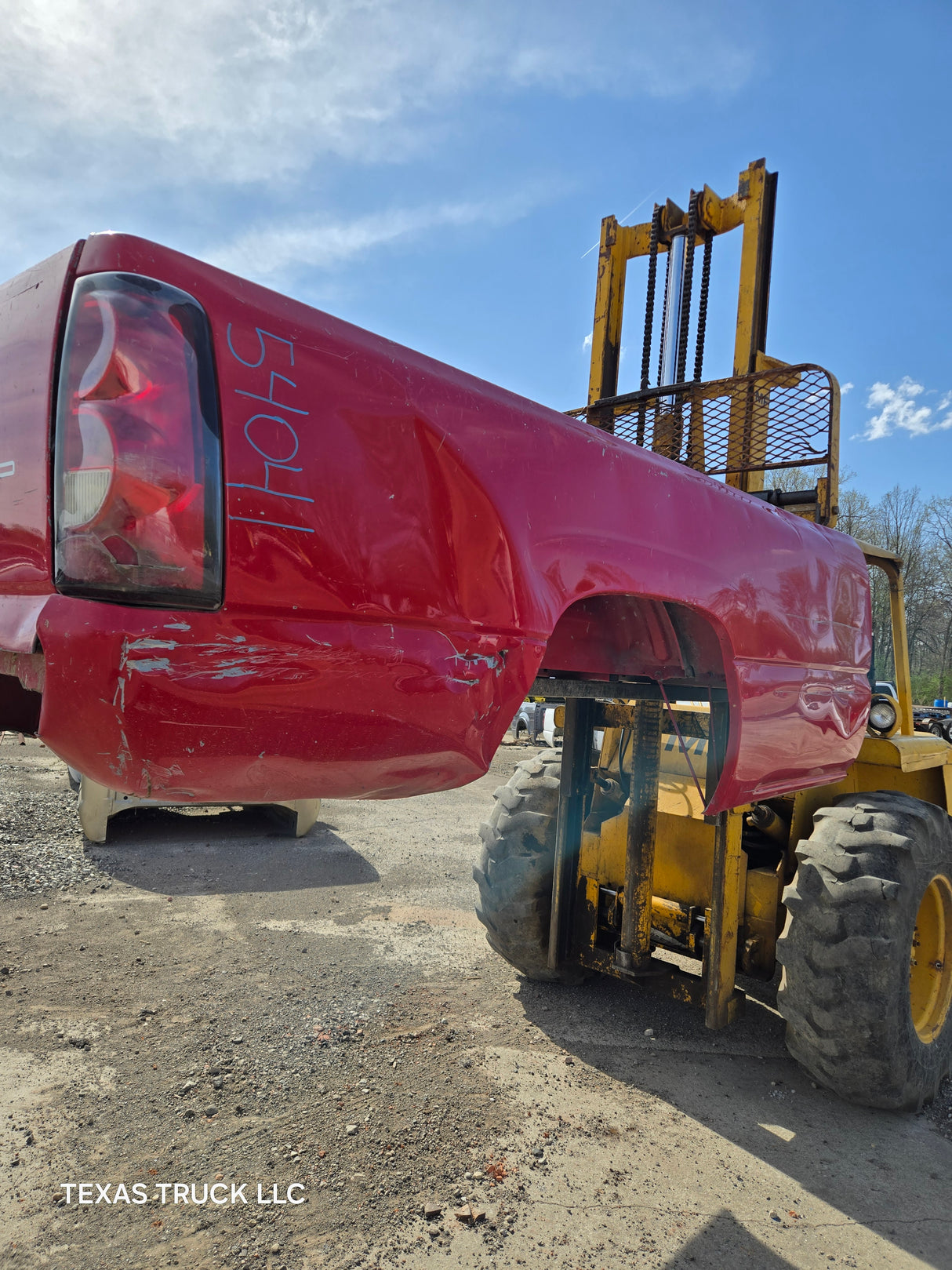 1999-2007 Chevrolet Silverado / GMC Sierra 1500 2500 3500 HD 8' Long Bed Truck Bed