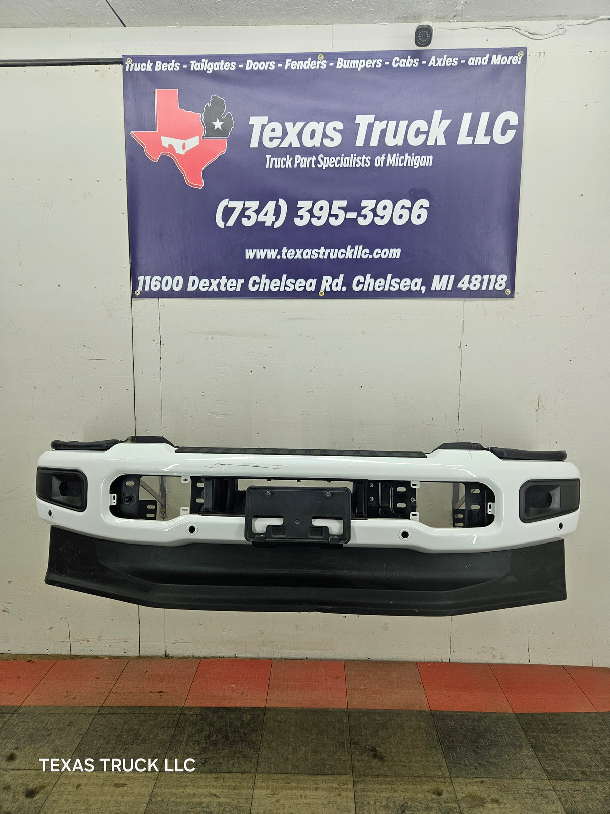 2023-2025 Ford Super Duty F250 F350 Front Bumper with Park Aid / Adaptive cruise sensor holes PPC3B 17750 EMSMAS
