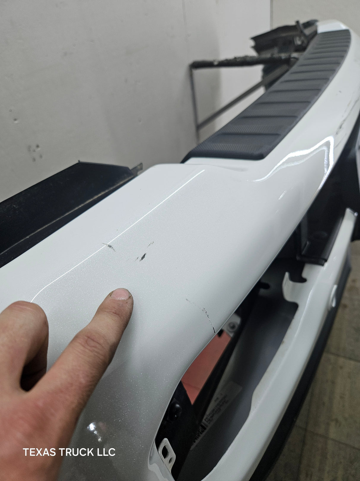 2023-2025 Ford Super Duty F250 F350 Front Bumper with Park Aid / Adaptive cruise sensor holes PPC3B 17750 EMSMAS