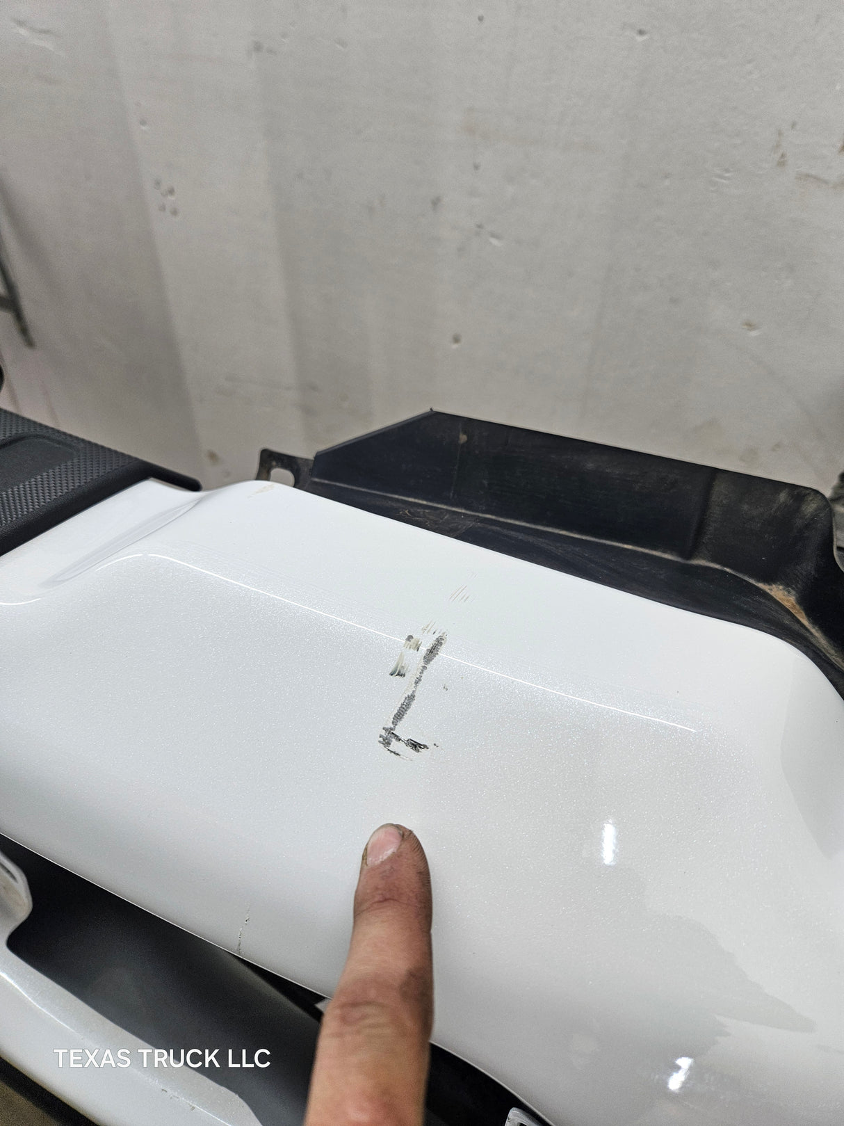 2023-2025 Ford Super Duty F250 F350 Front Bumper with Park Aid / Adaptive cruise sensor holes PPC3B 17750 EMSMAS