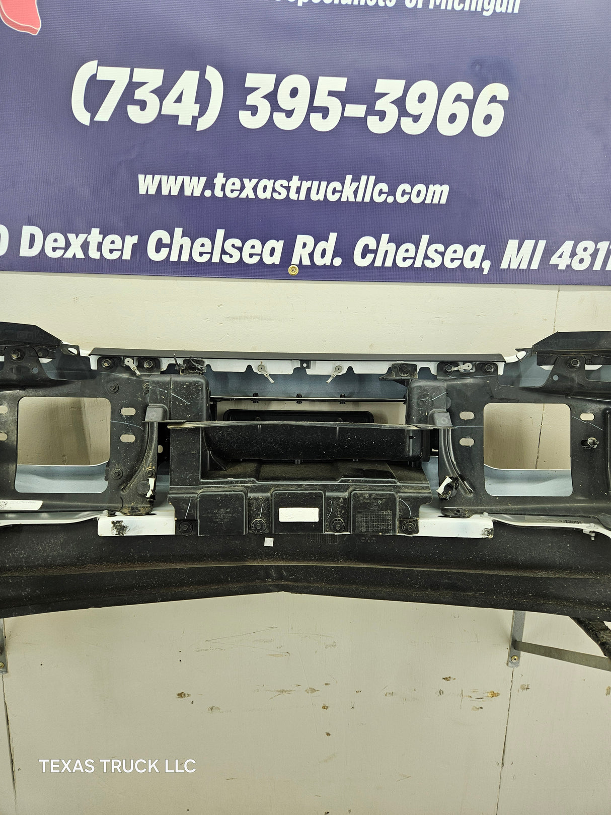 2023-2025 Ford Super Duty F250 F350 Front Bumper with Park Aid / Adaptive cruise sensor holes PPC3B 17750 EMSMAS