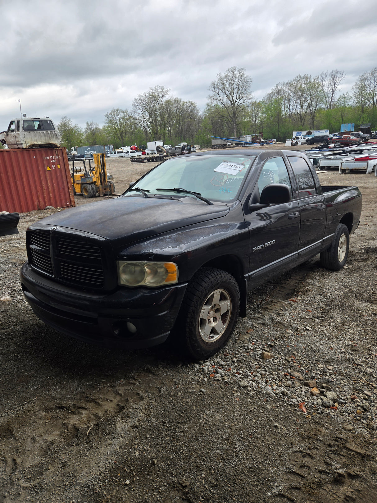 2004 Dodge Ram 1500 Crew Cab Short Bed 3rd gen - FULL PART OUT
