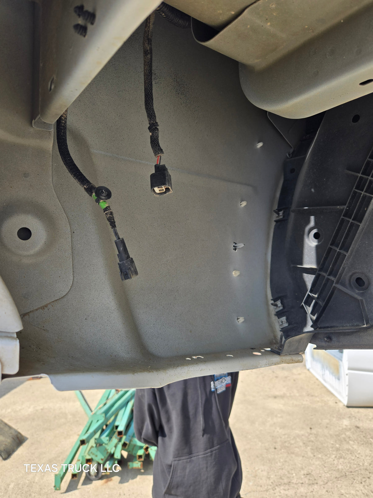 2019-2025 Dodge Ram 2500 3500 5th Gen 6' 4" Short Truck Bed