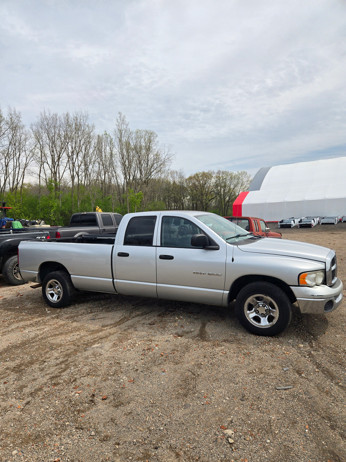 2004 Dodge Ram 1500 Crew Cab - FULL PART OUT