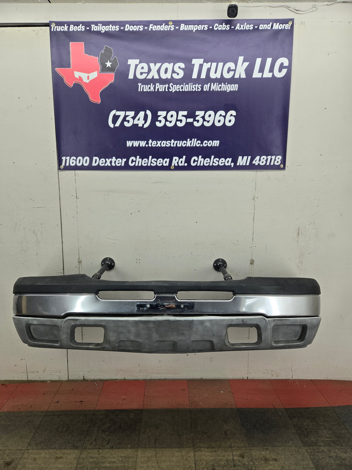 2003-2007 Chevrolet Silverado 1500 'Cateye' Front Bumper