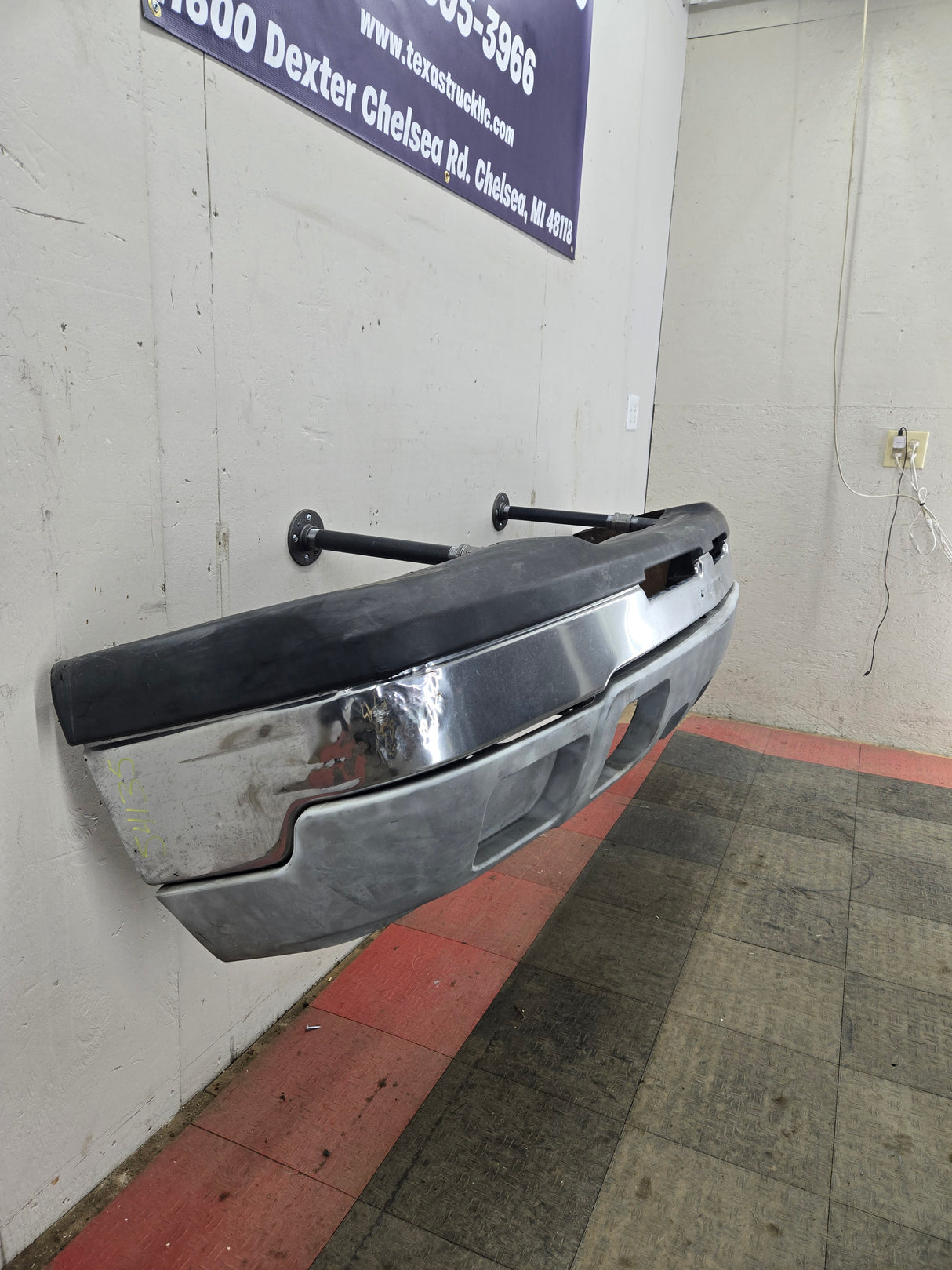 2003-2007 Chevrolet Silverado 1500 'Cateye' Front Bumper