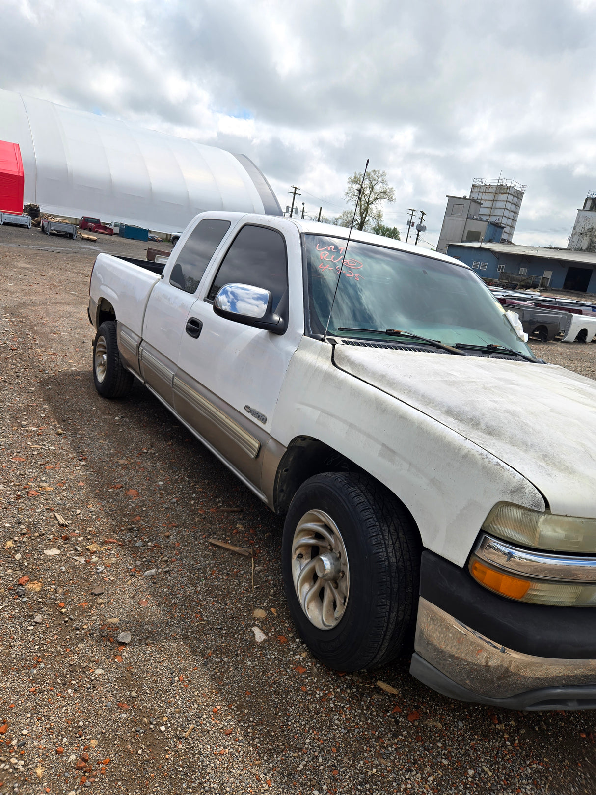 2002 Chevrolet Silverado 1500 Extended Cab - FULL PART OUT