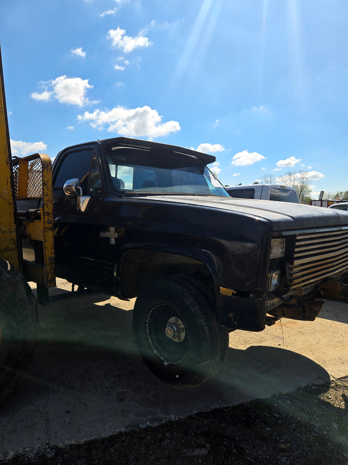 1986 Chevrolet C10 Square body - FULL PART OUT