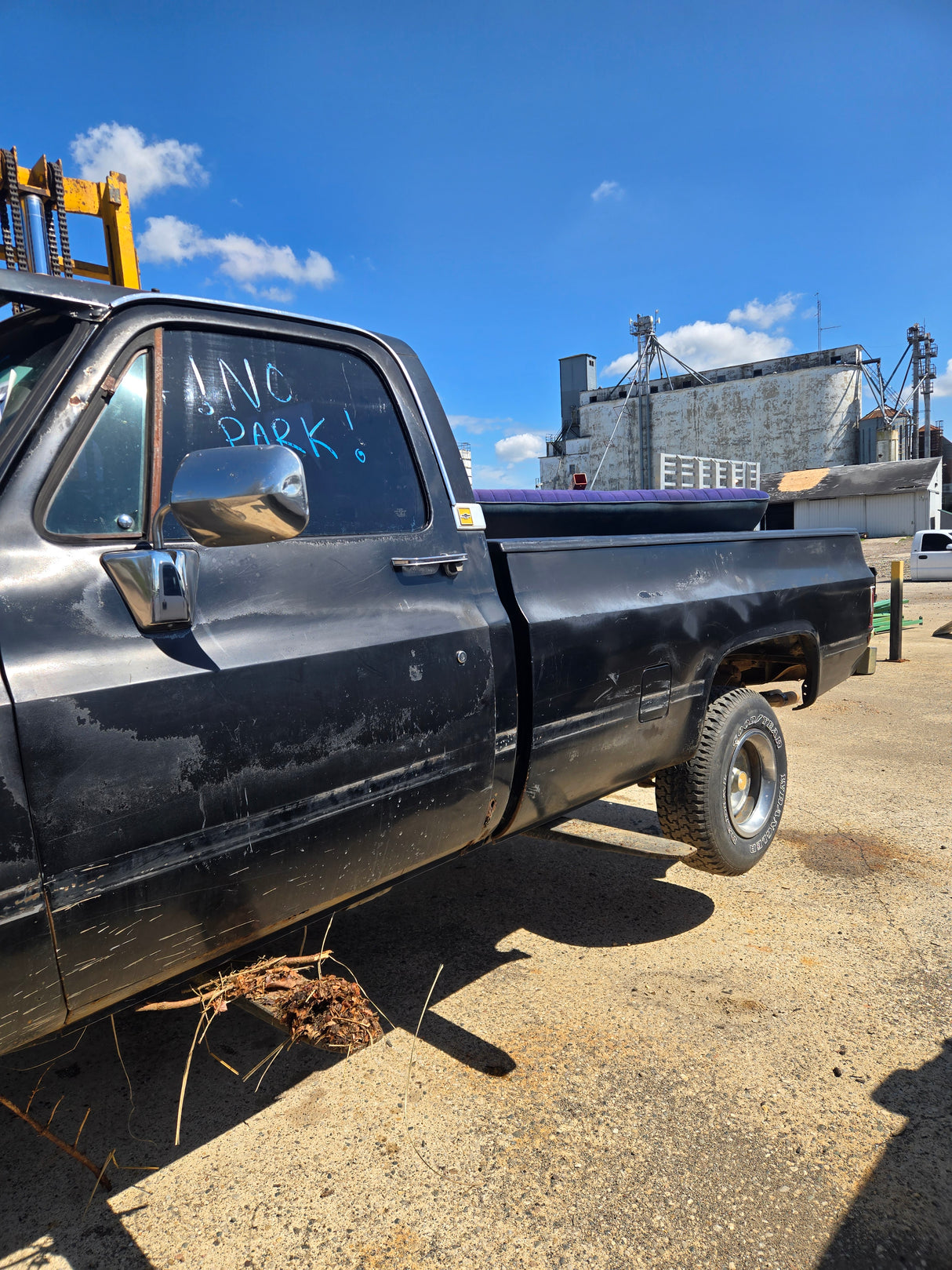 1986 Chevrolet C10 Square body - FULL PART OUT