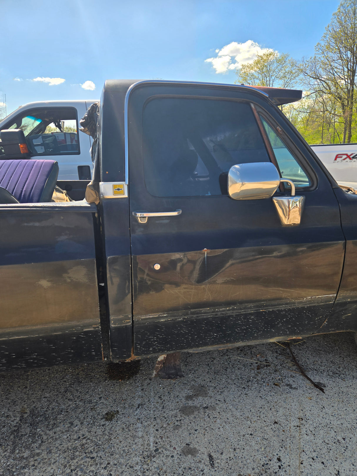 1986 Chevrolet C10 Square body - FULL PART OUT