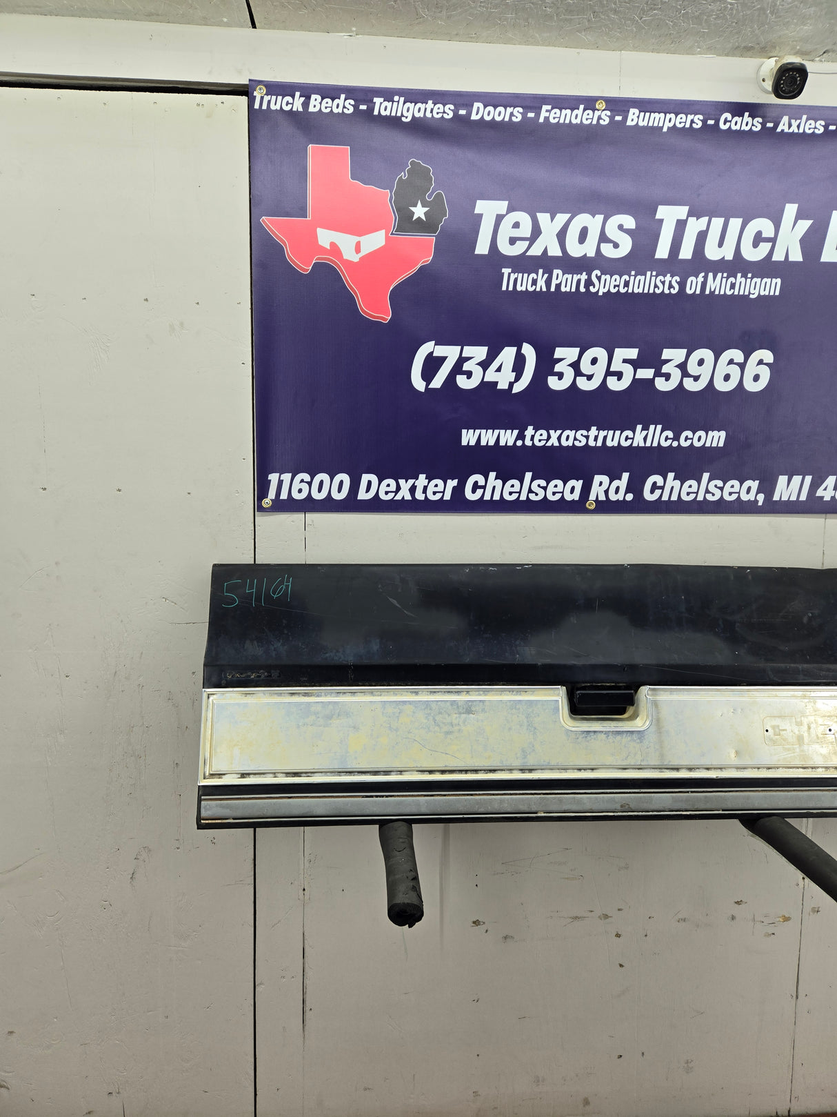 1973-1987 Chevrolet / GMC Square Body Tailgate C10 C15 C20 C25 C35 K10 K15 K20 K25 K35