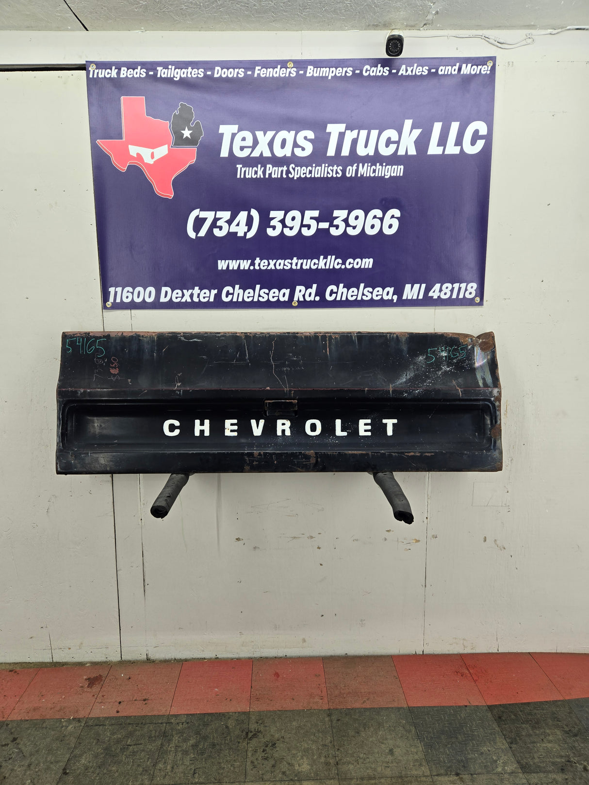 1973-1987 Chevrolet / GMC Square Body Tailgate C10 C15 C20 C25 C35 K10 K15 K20 K25 K35