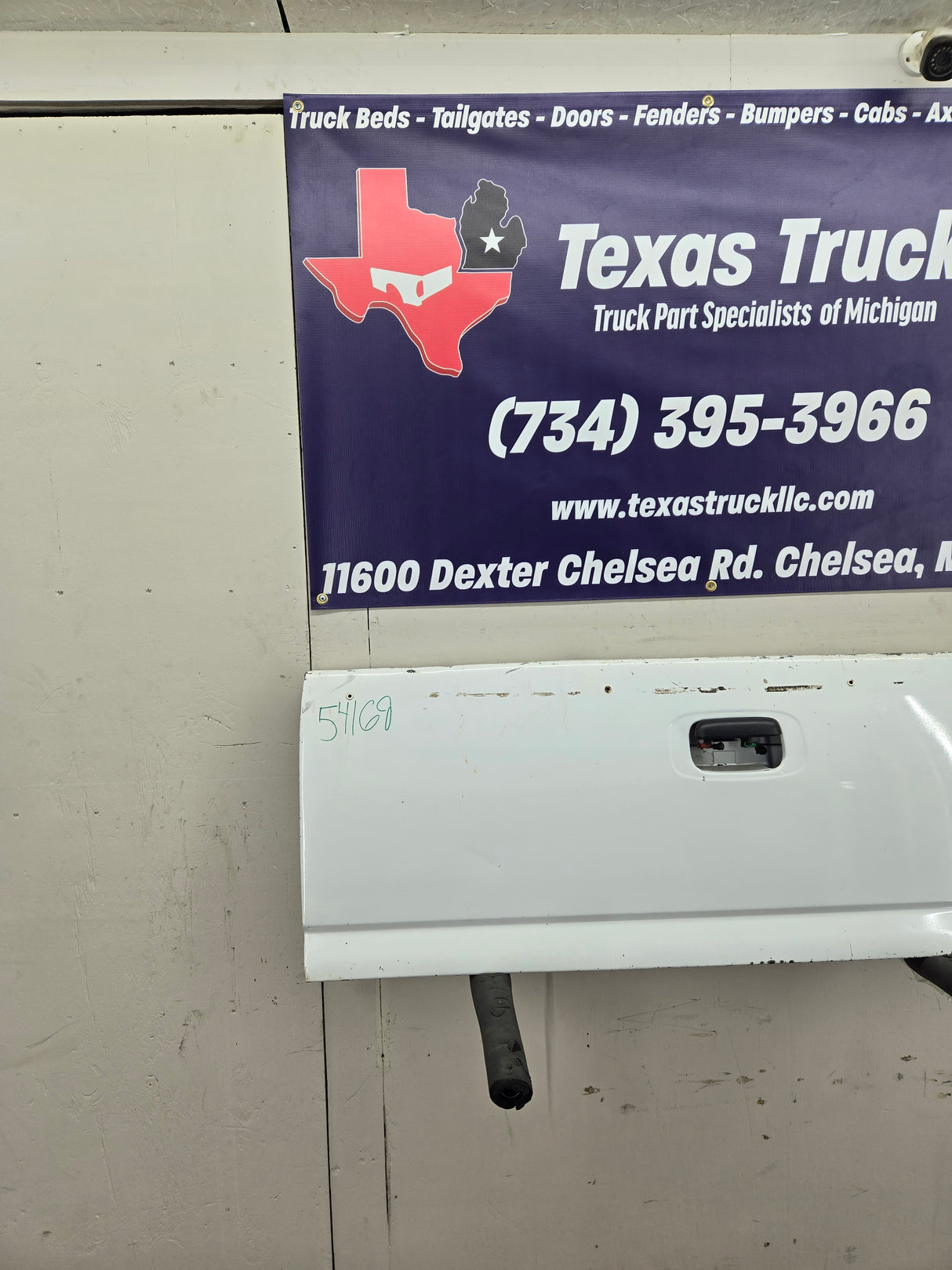 1999-2007 Chevrolet Silverado / GMC Sierra 1500 2500 3500 Tailgate