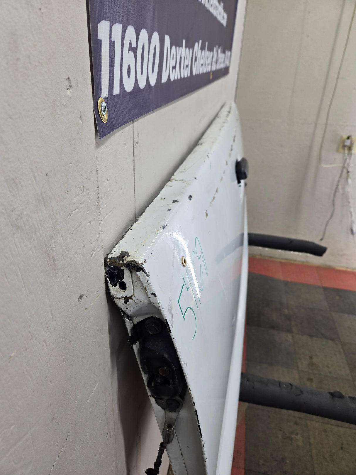 1999-2007 Chevrolet Silverado / GMC Sierra 1500 2500 3500 Tailgate