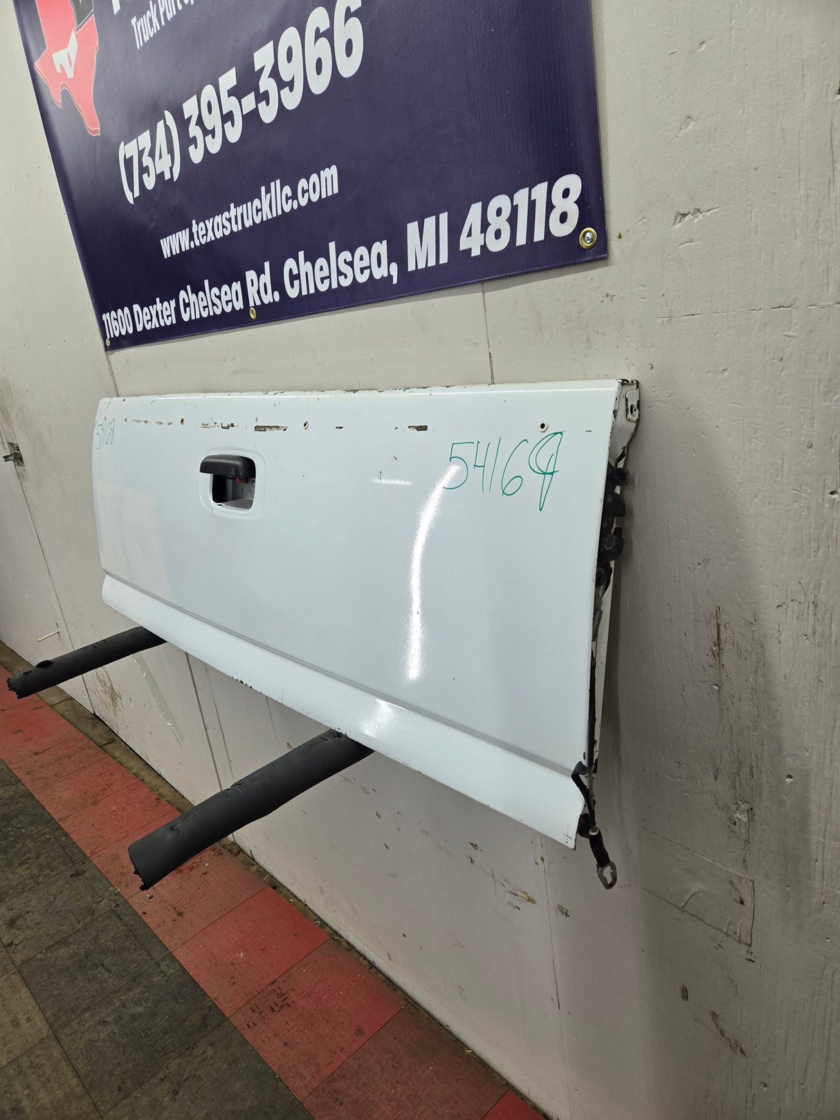 1999-2007 Chevrolet Silverado / GMC Sierra 1500 2500 3500 Tailgate