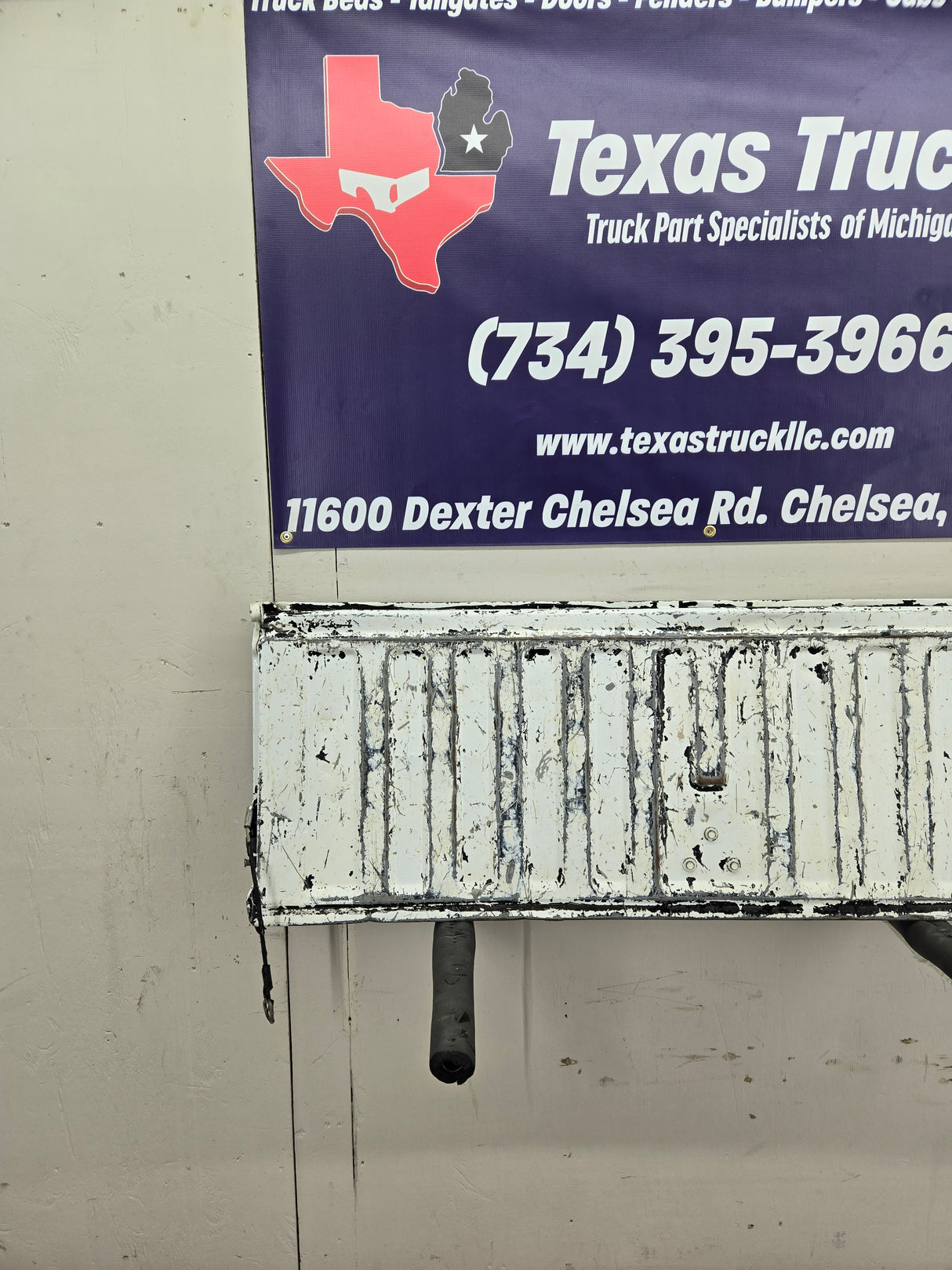 1999-2007 Chevrolet Silverado / GMC Sierra 1500 2500 3500 Tailgate