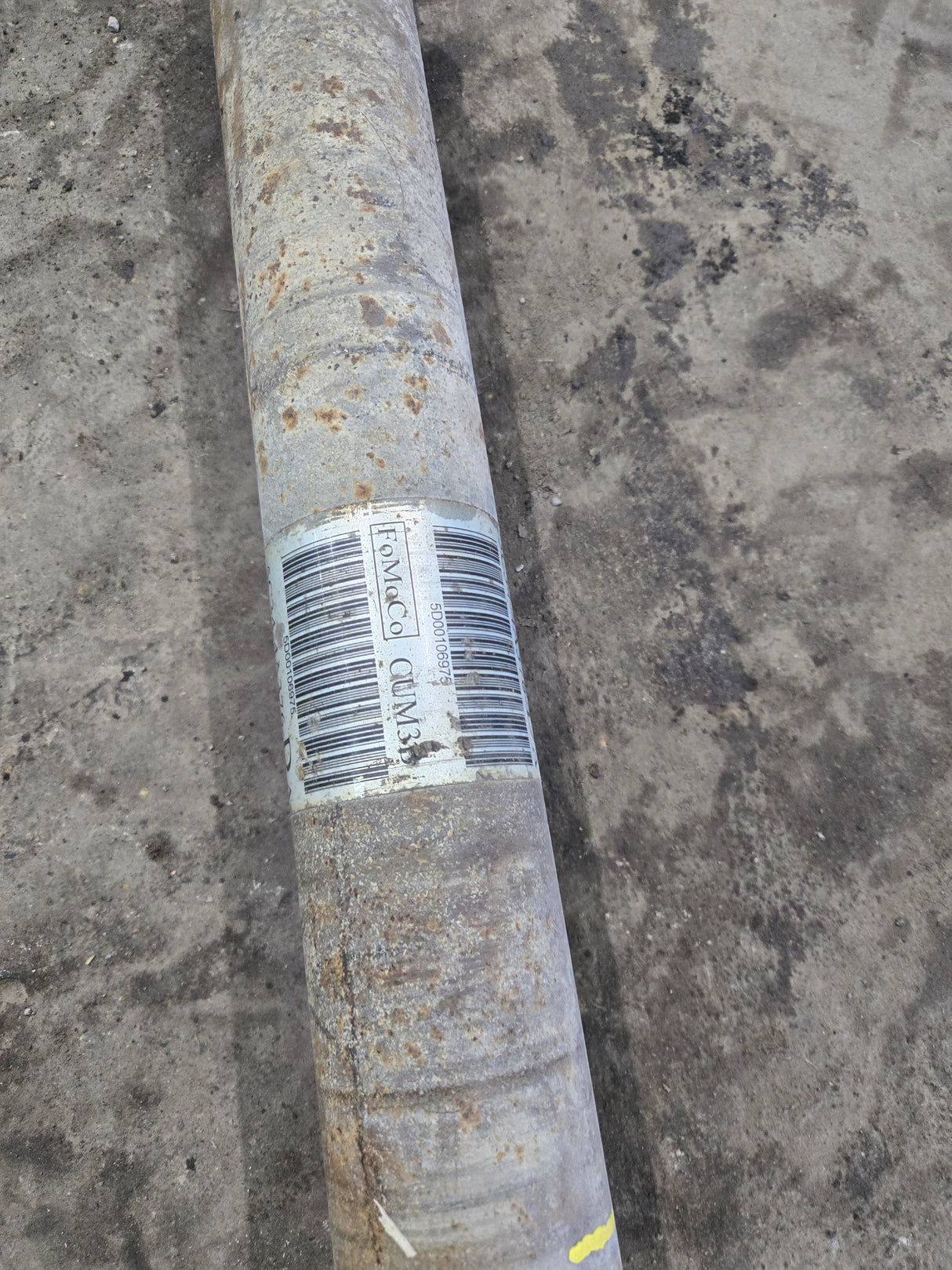 2011-2016 Ford F250 F350 F450 F550 Super Duty Front Drive Shaft BC34-4A376-EA