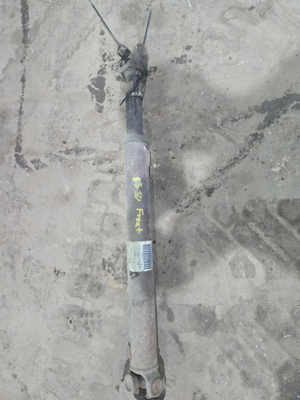 2003-2010 Ford F250 F350 F450 F550 Super Duty Front Drive Shaft 5C34-4A376-DF