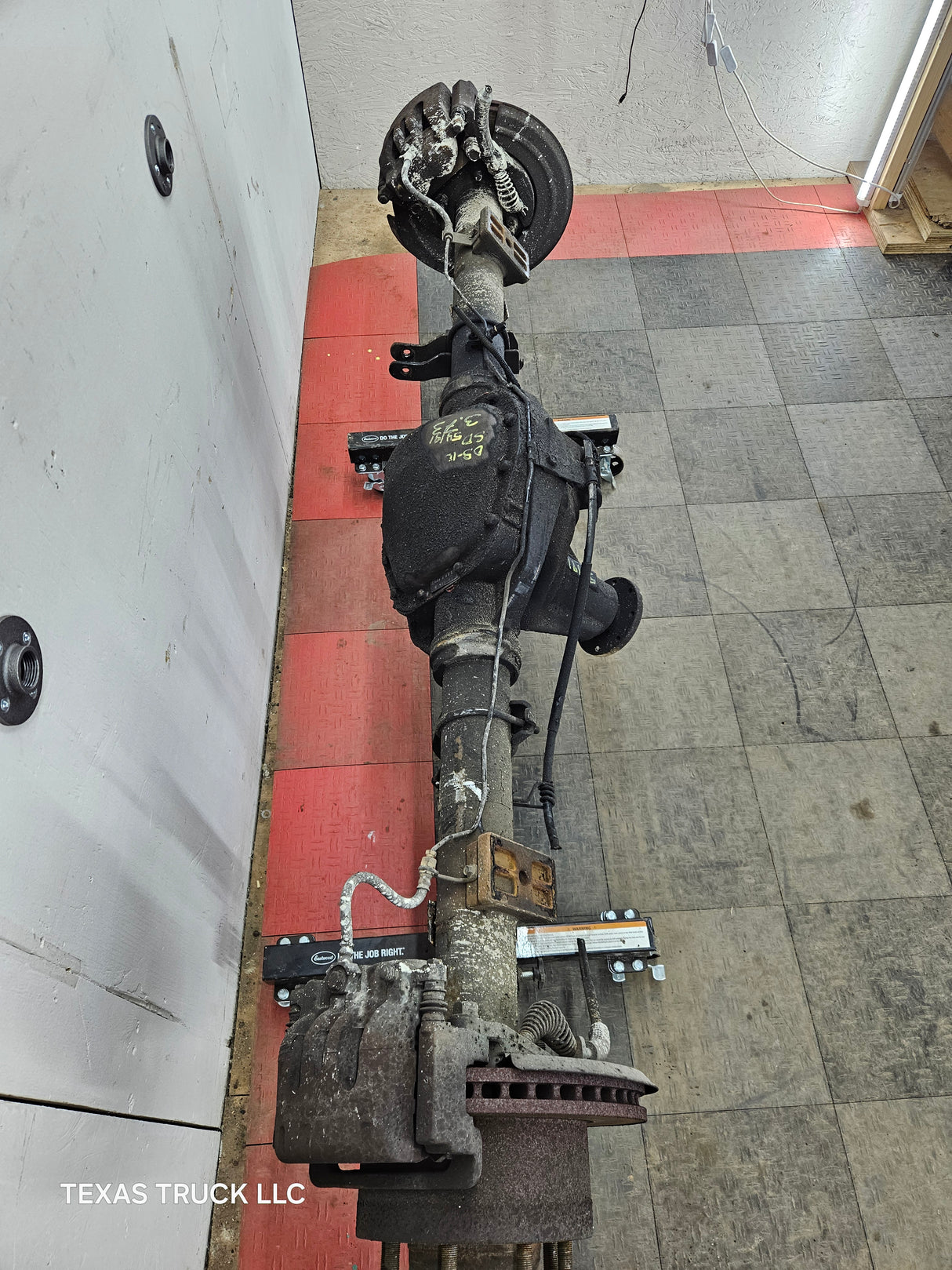 2005-2010 Ford Super Duty F250 F350 SRW Rear Axle 3.73 Gear Ratio 269k Miles