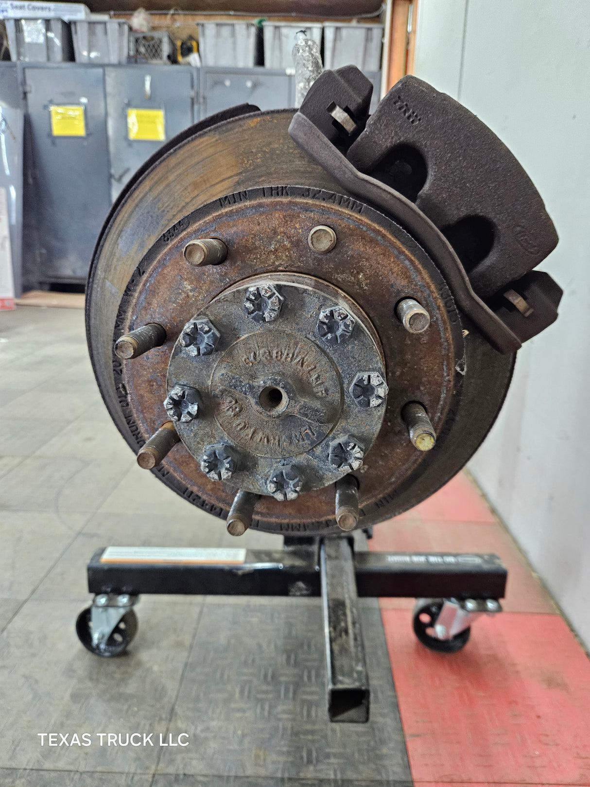 2005-2010 Ford Super Duty F250 F350 SRW Rear Axle 3.73 Gear Ratio 269k Miles