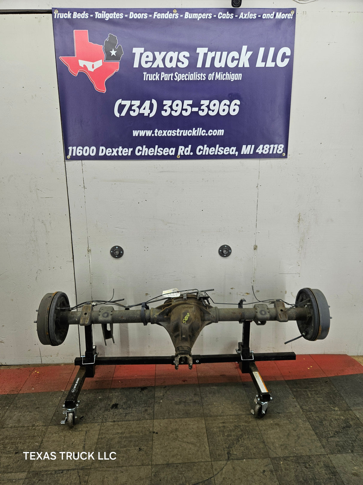 2009-2013 Chevrolet Silverado GMC Sierra 1500 Rear Axle 3.23 Gear Ratio