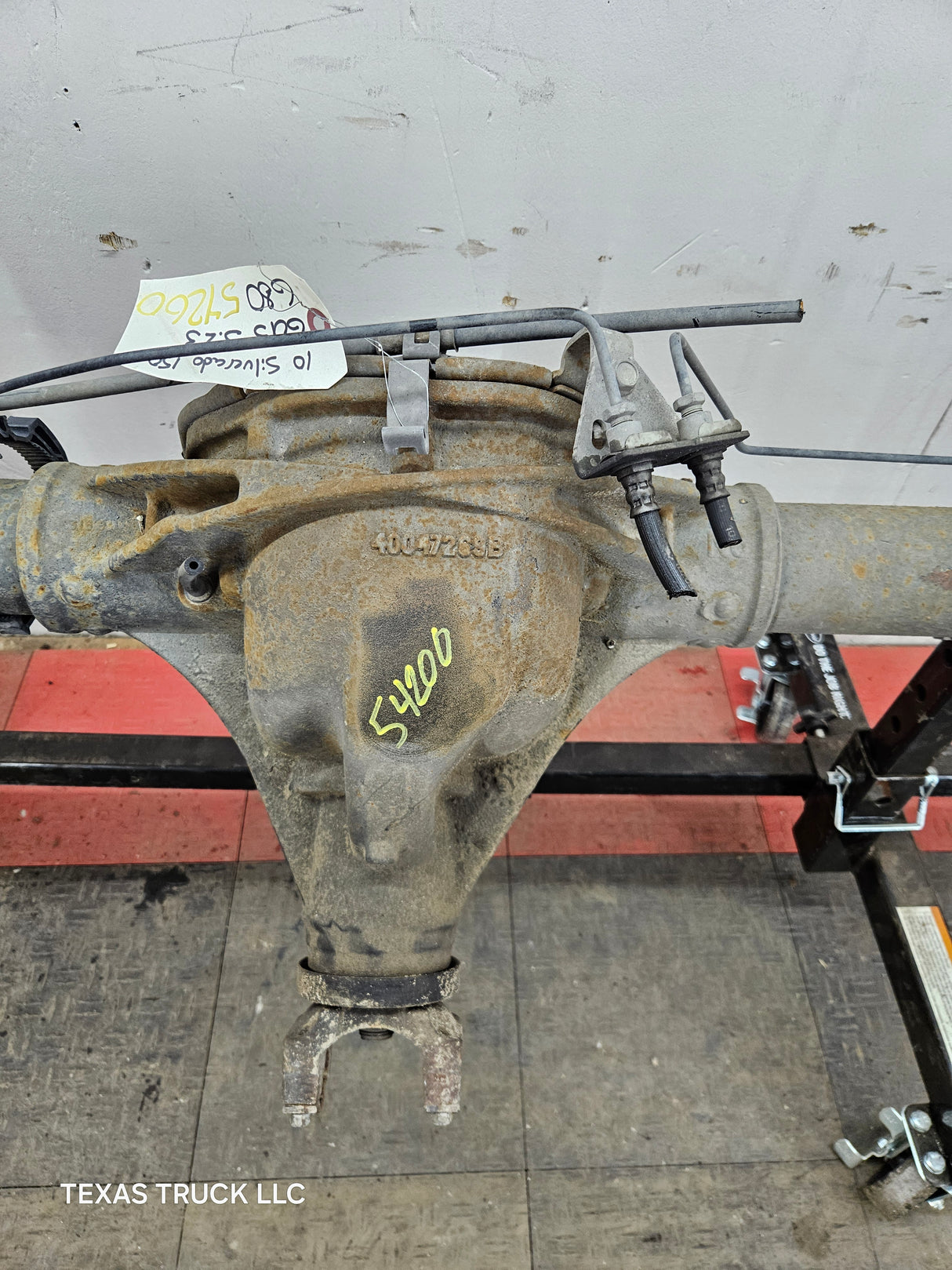 2009-2013 Chevrolet Silverado GMC Sierra 1500 Rear Axle 3.23 Gear Ratio