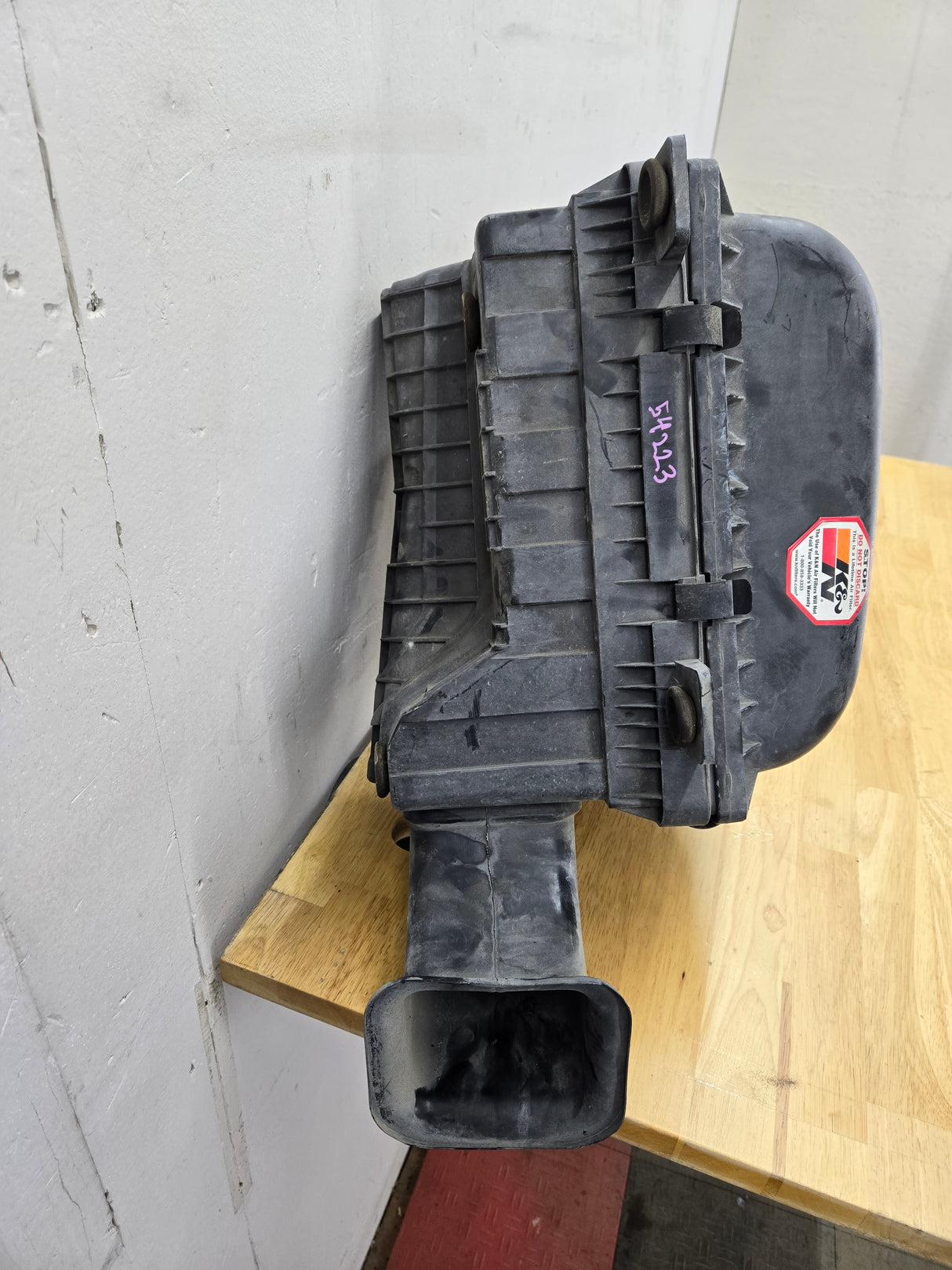 2004-2018 Dodge Ram 1500 2500 3500 Air Intake Box Cleaner