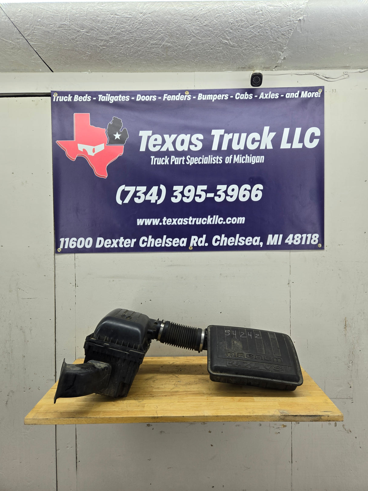 2004-2018 Dodge Ram 1500 2500 3500 Air Intake Box Cleaner