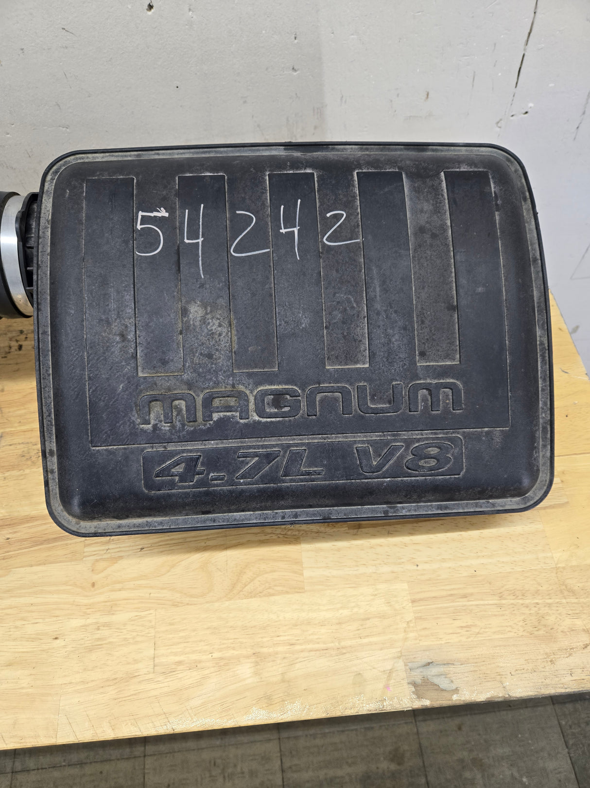 2004-2018 Dodge Ram 1500 2500 3500 Air Intake Box Cleaner